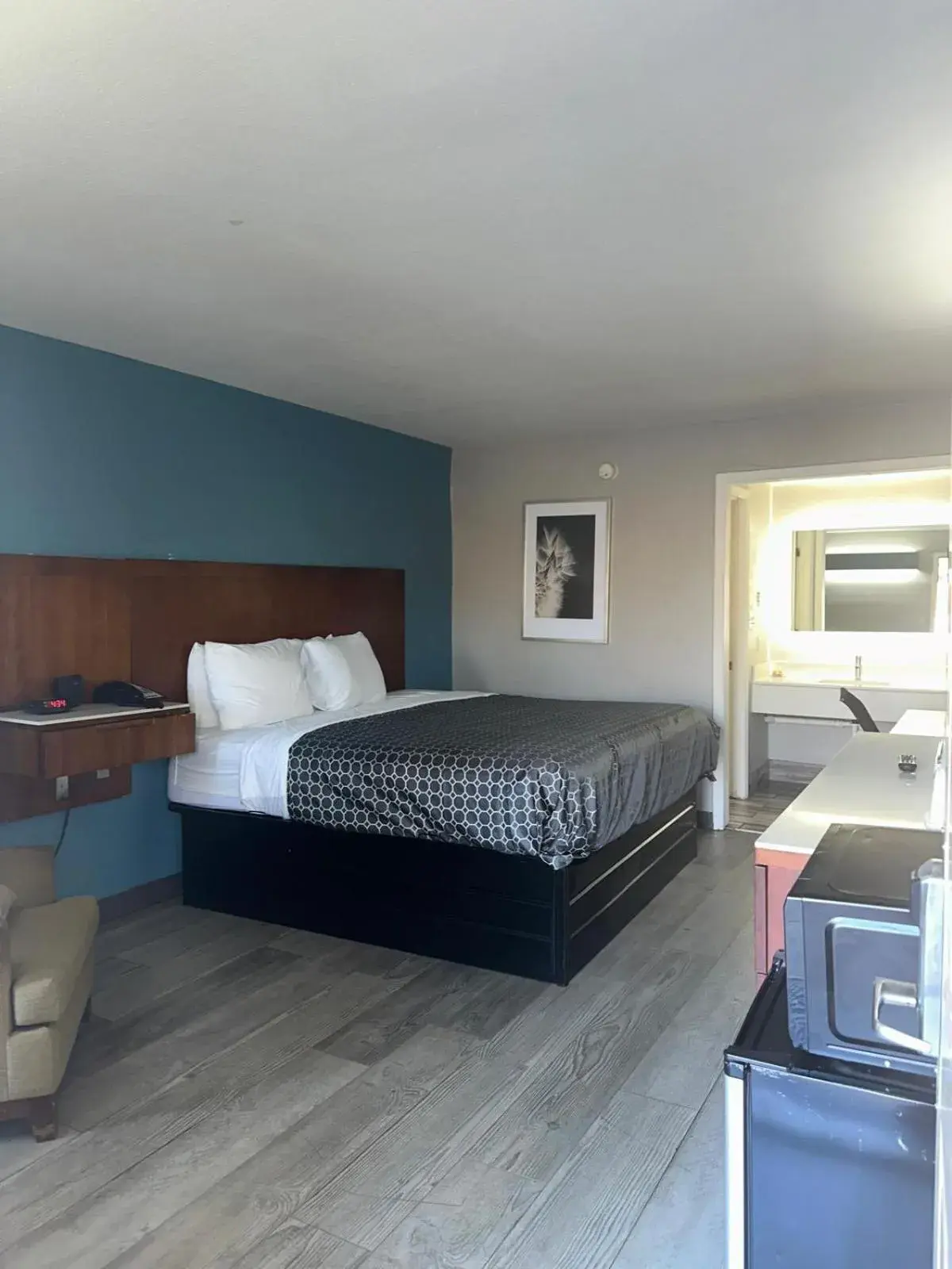 Bedroom, Bed in Jameson Inn Winder Bedroom, Bed in Jameson Inn Winder