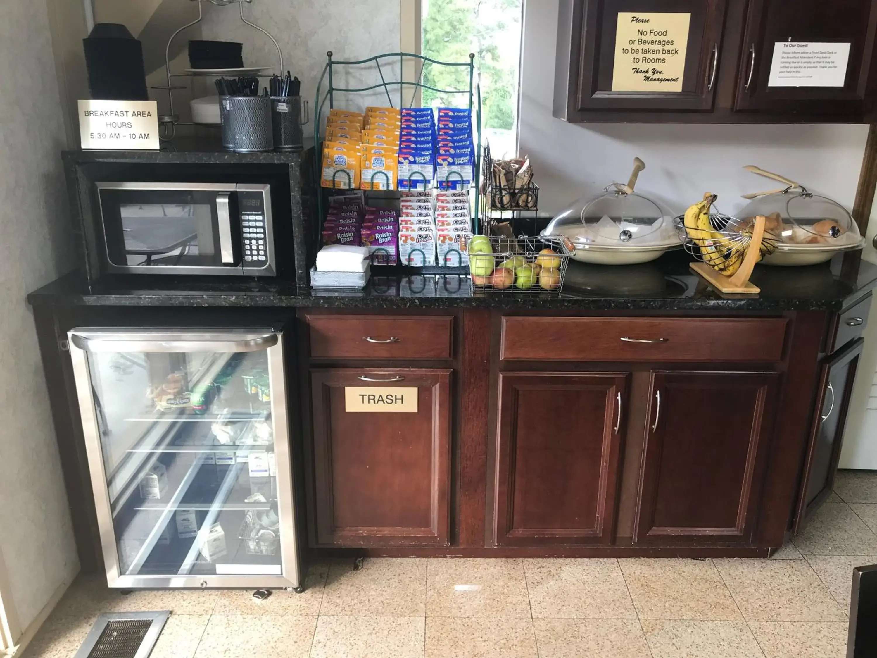 Breakfast in Howard Johnson by Wyndham Athens Breakfast in Howard Johnson by Wyndham Athens