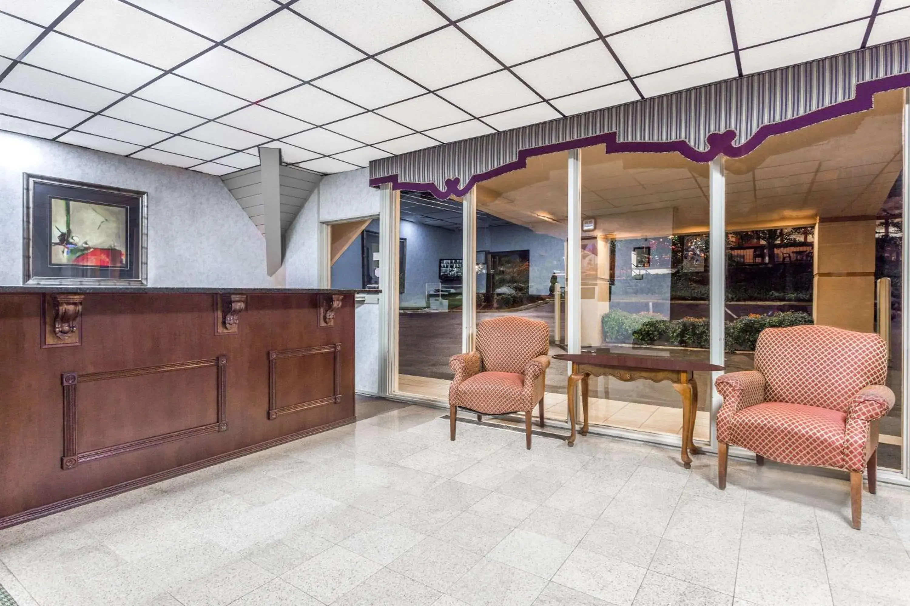 Lobby or reception in Howard Johnson by Wyndham Athens Lobby or reception in Howard Johnson by Wyndham Athens