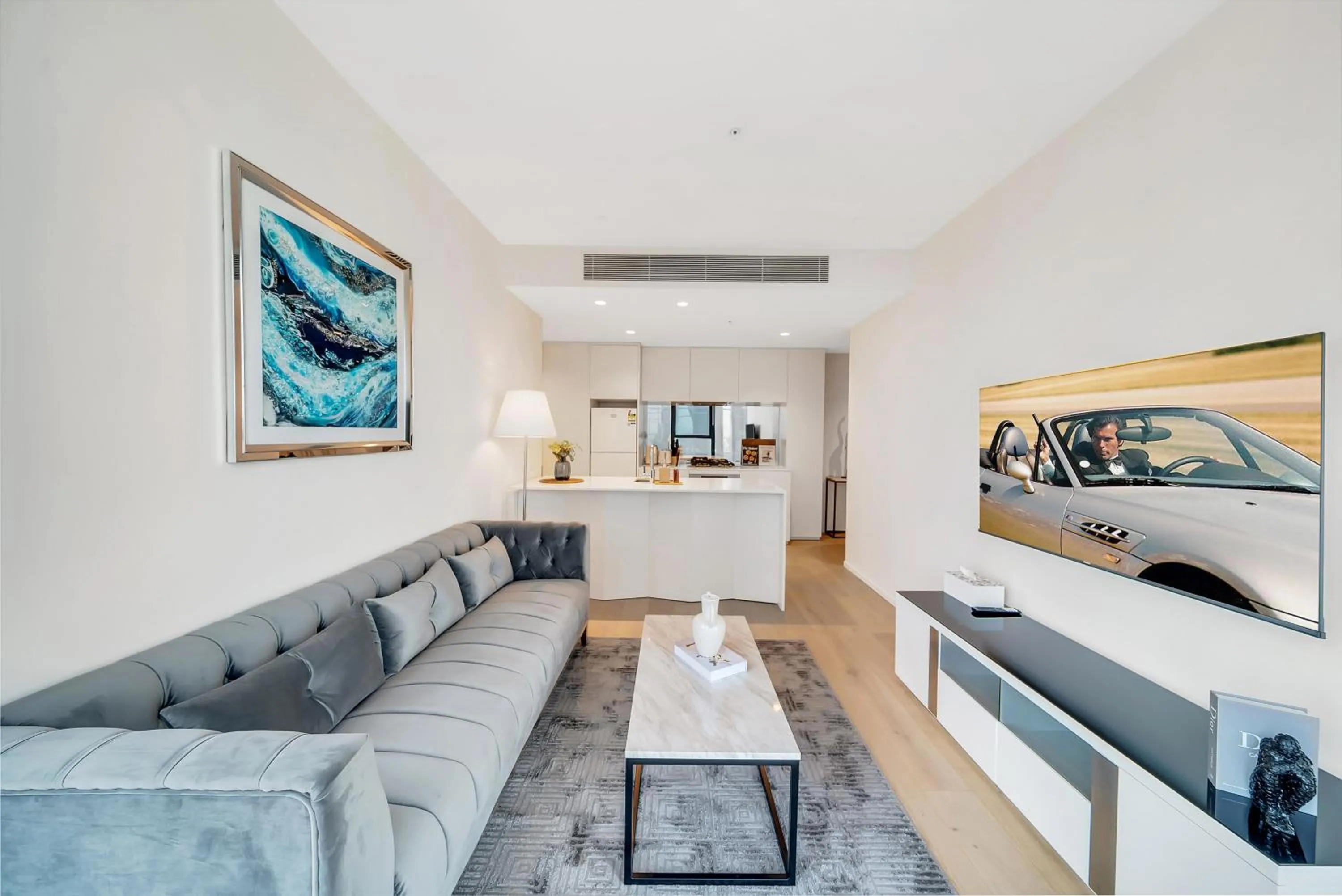 Melbourne Square Apartments