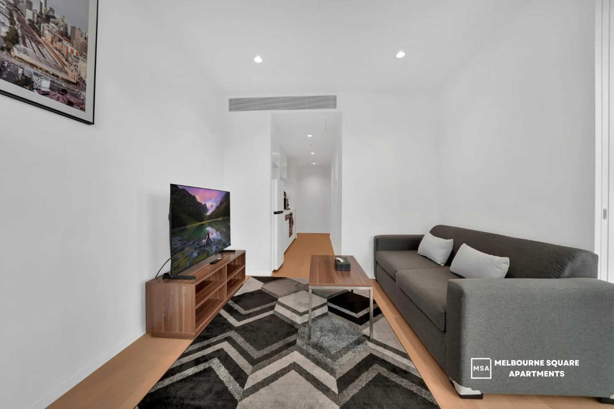 Melbourne Square Apartments