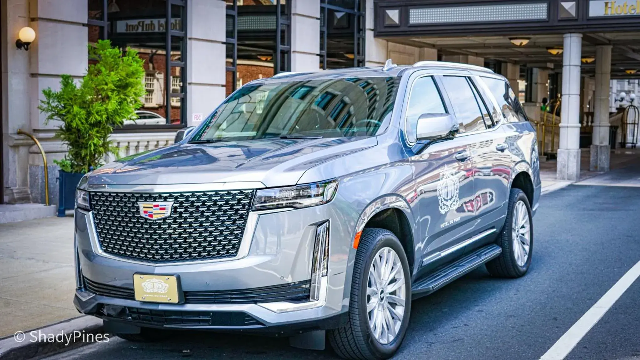 Property building in Hotel Du Pont Property building in Hotel Du Pont