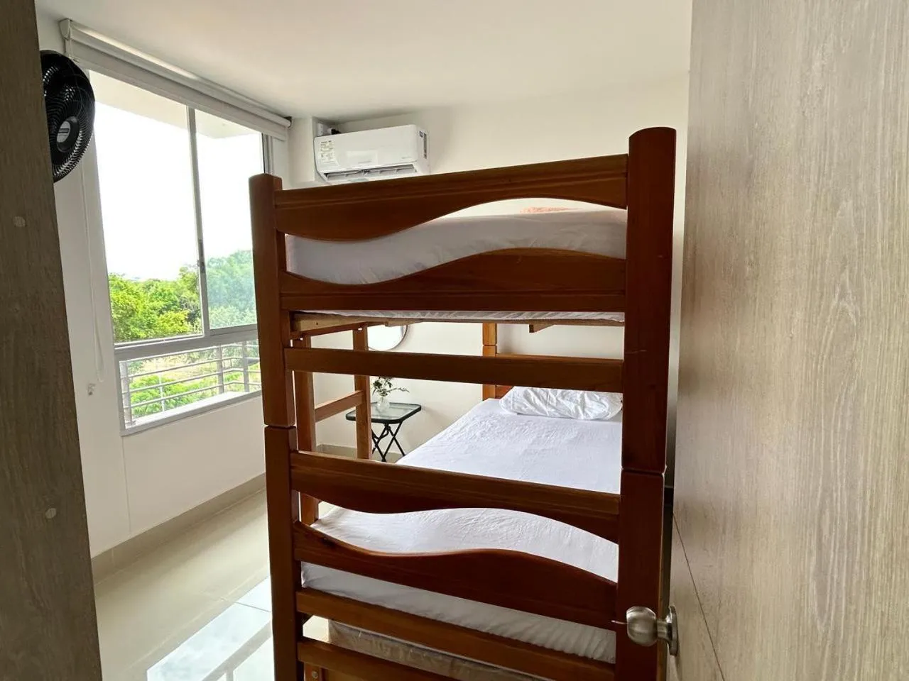 Hermoso apartamento en Ricaurte C/MARCA