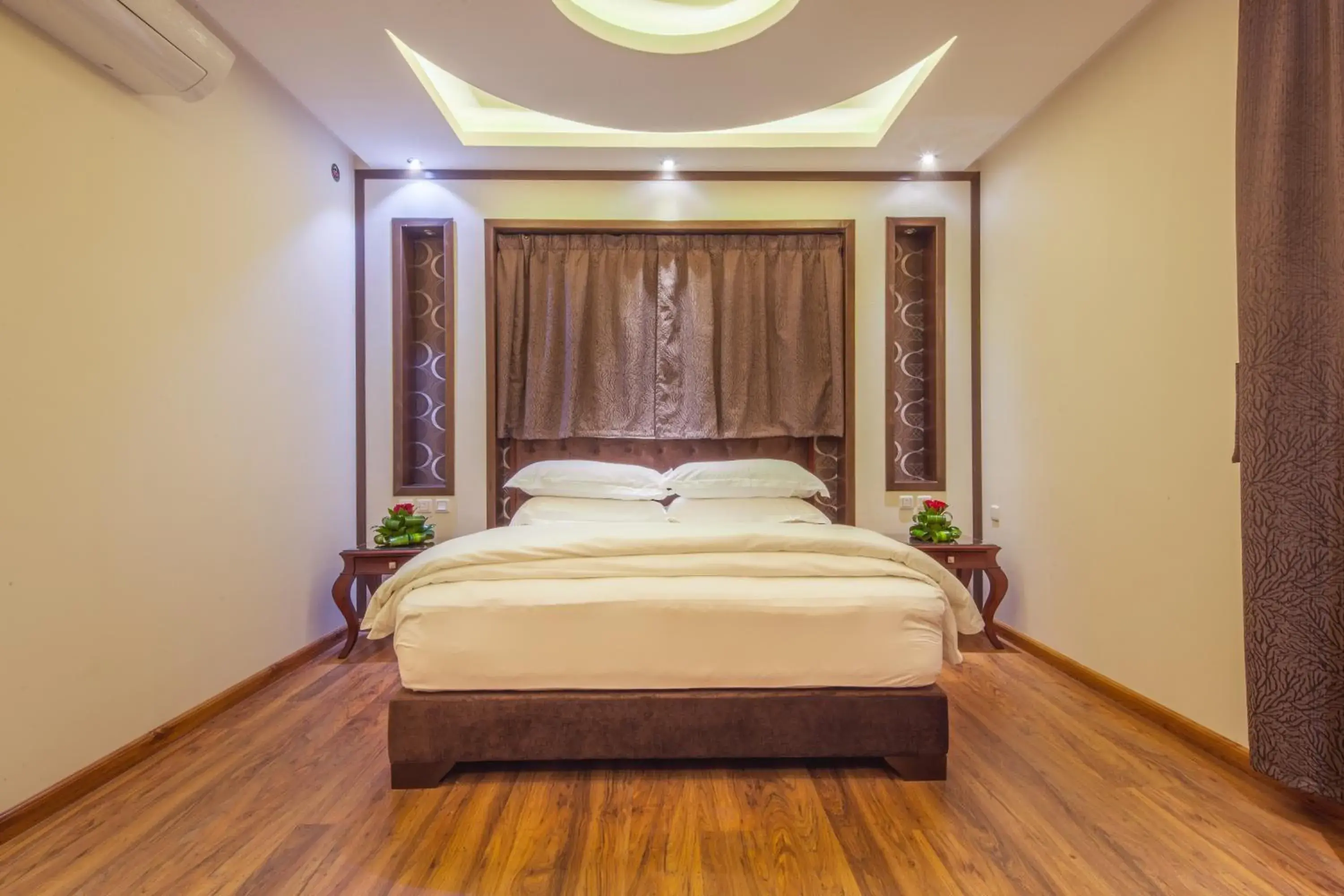 Photo of the whole room, Bed in قصر ريفان للشقق المخدومة Photo of the whole room, Bed in قصر ريفان للشقق المخدومة