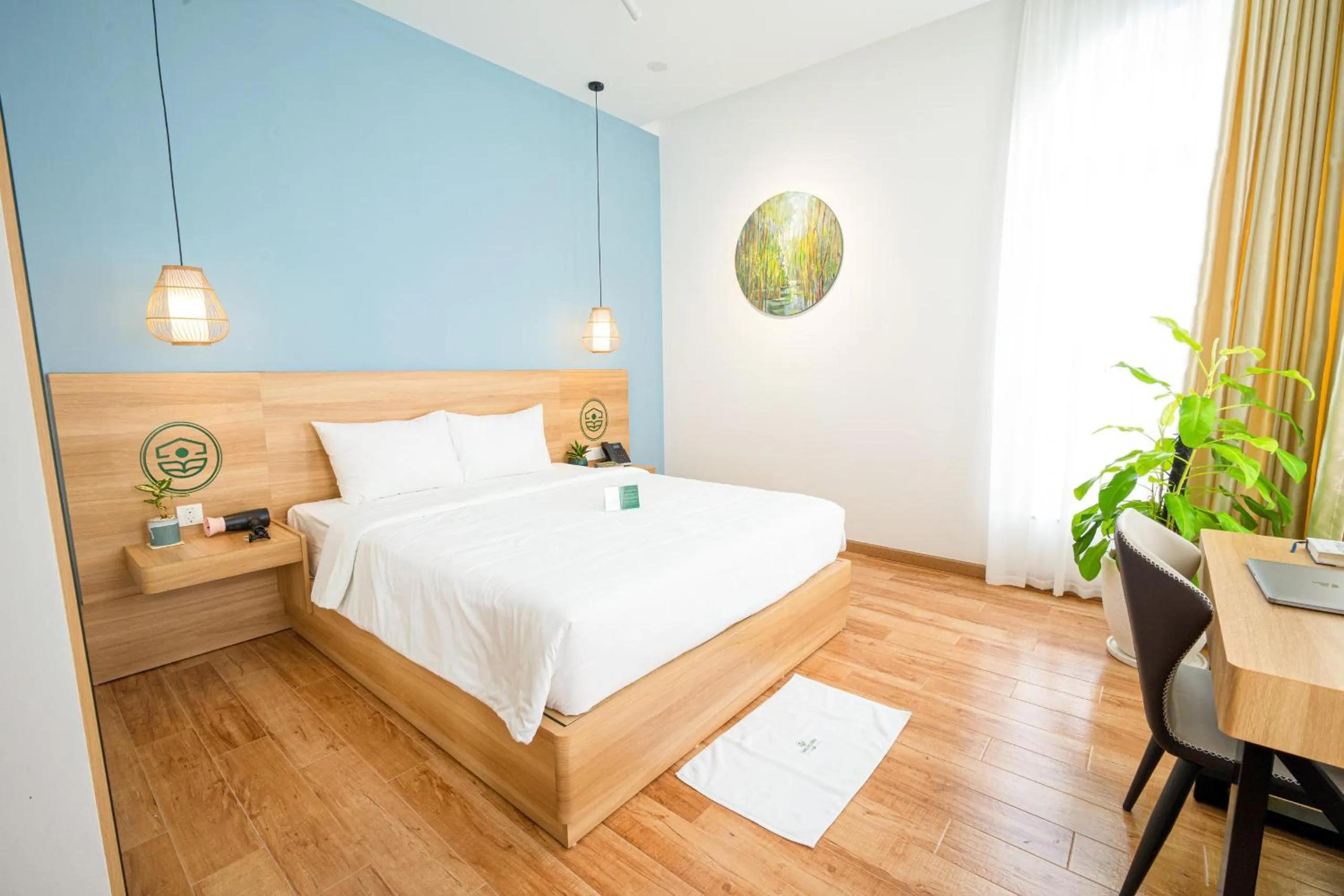 Bed in VinaEcolife Lodge