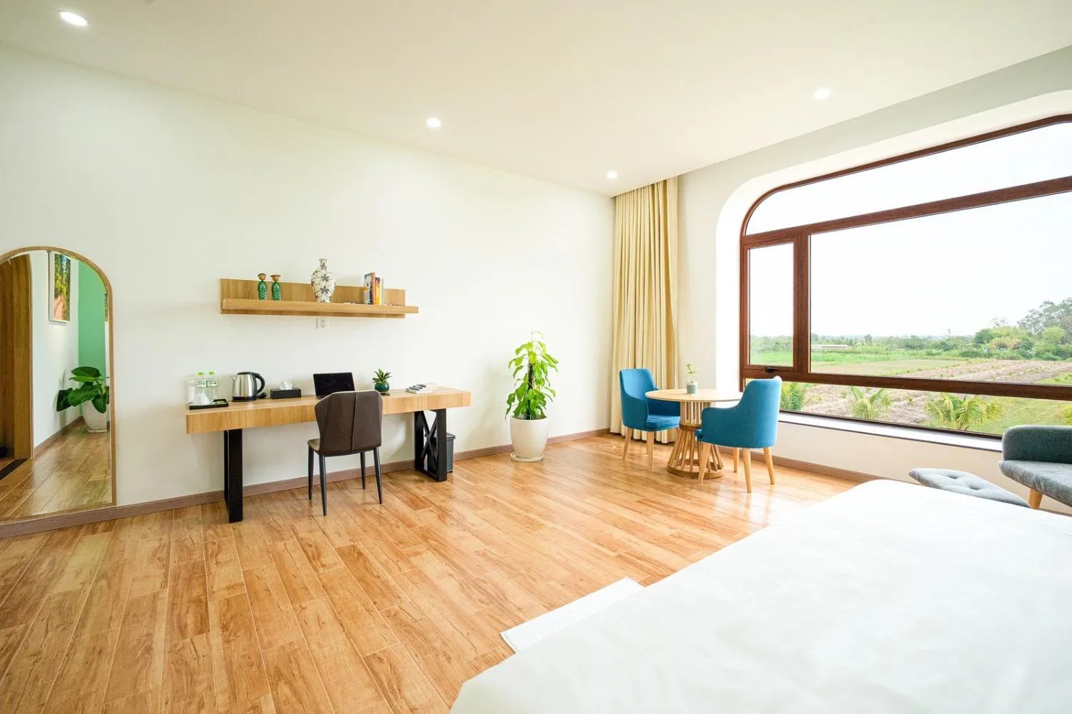 Bed in VinaEcolife Lodge