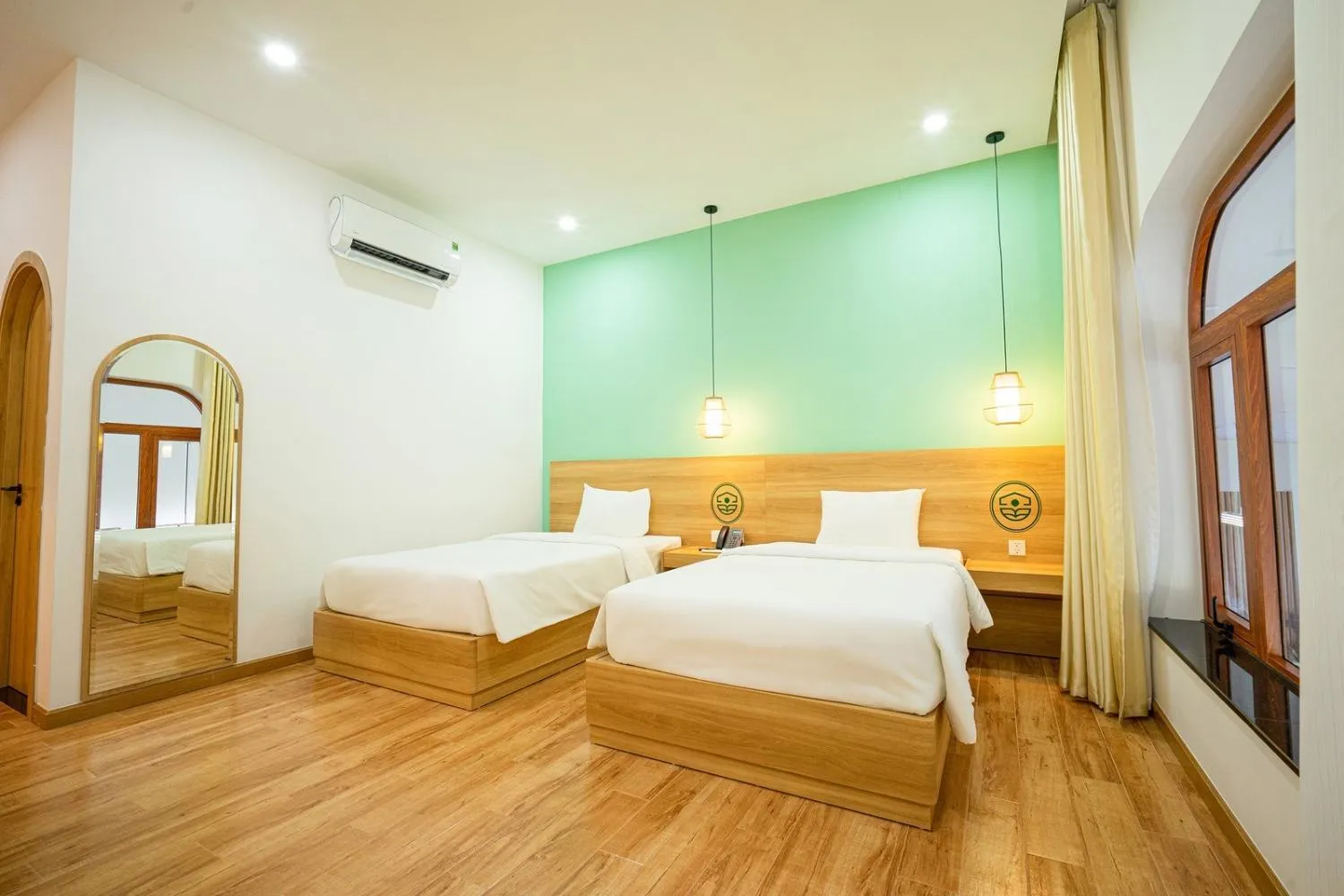 Bed in VinaEcolife Lodge