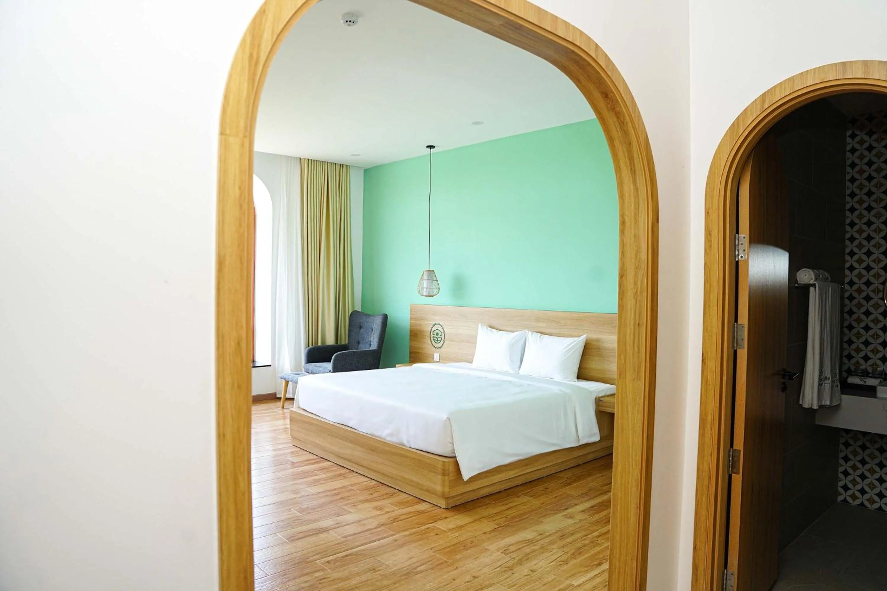 Bed in VinaEcolife Lodge