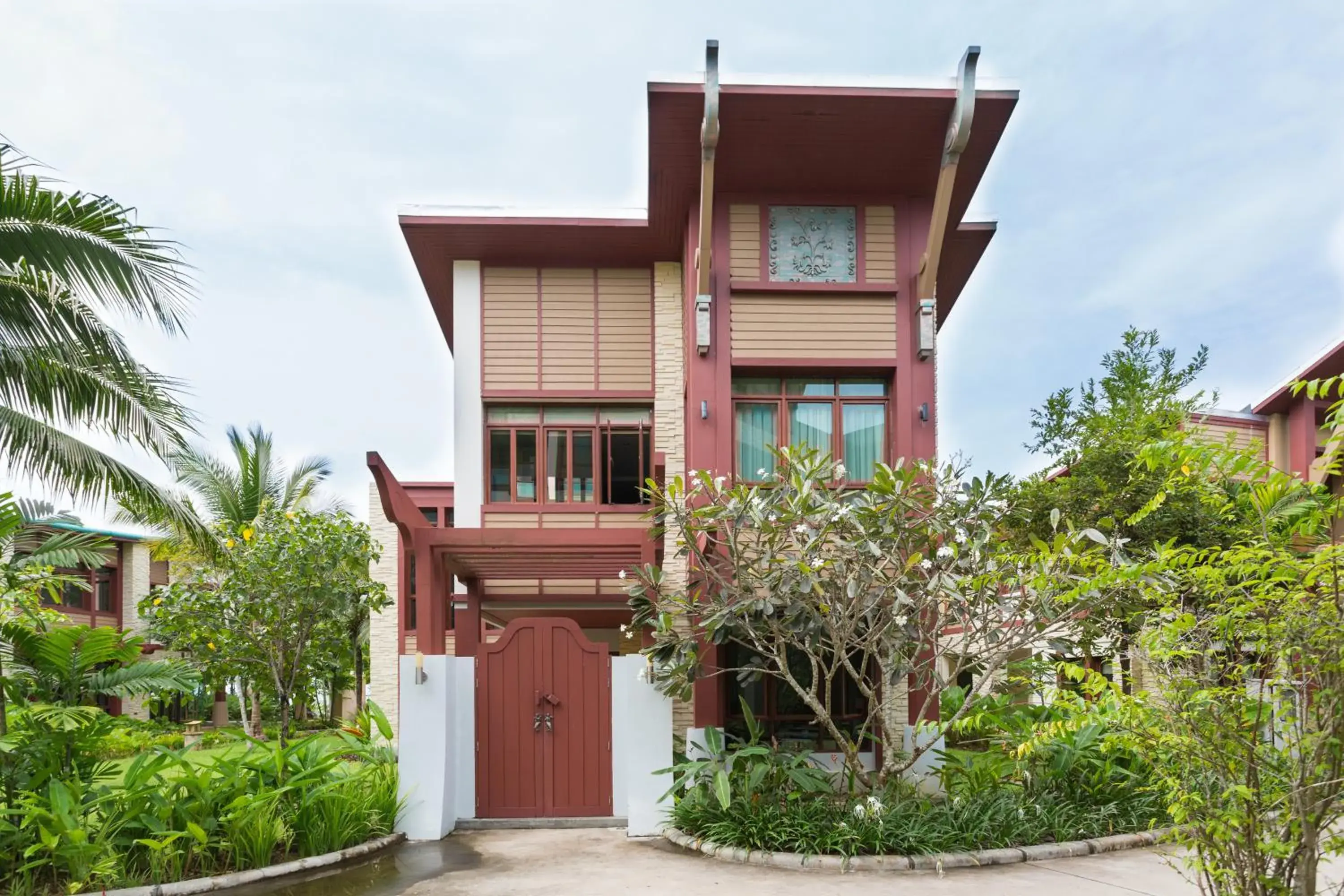 Facade/entrance in Amatapura Beachfront Villa 12, SHA Certified Facade/entrance in Amatapura Beachfront Villa 12, SHA Certified