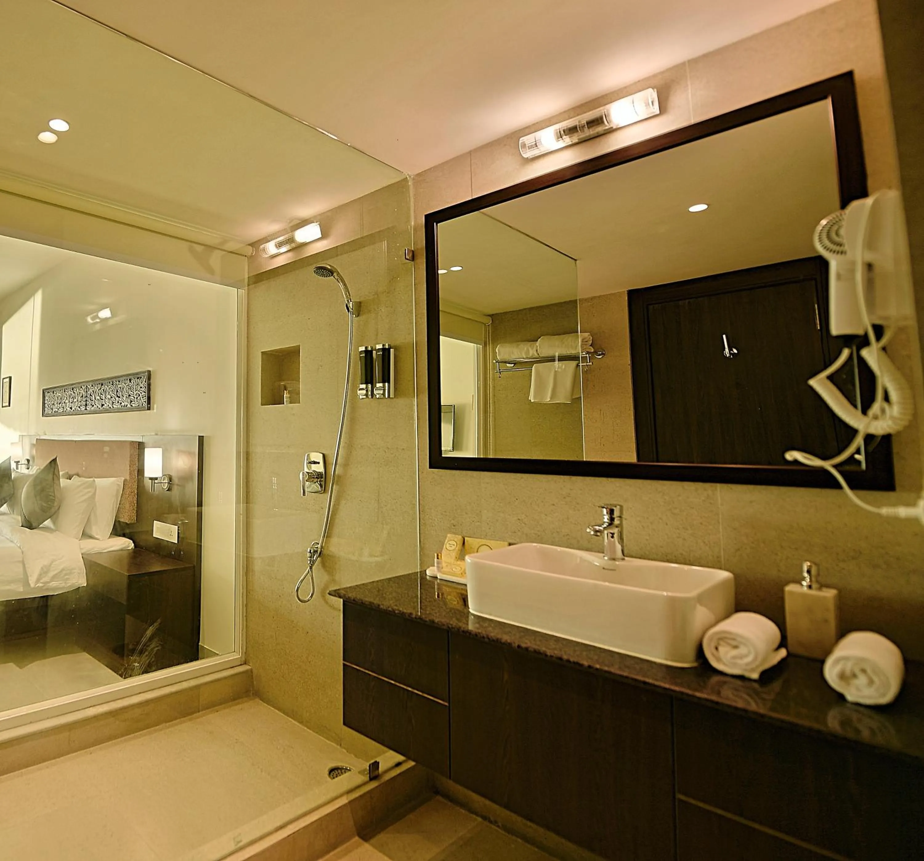 Bathroom, Bed in TatSaraasa Resort & Spa, Udaipur