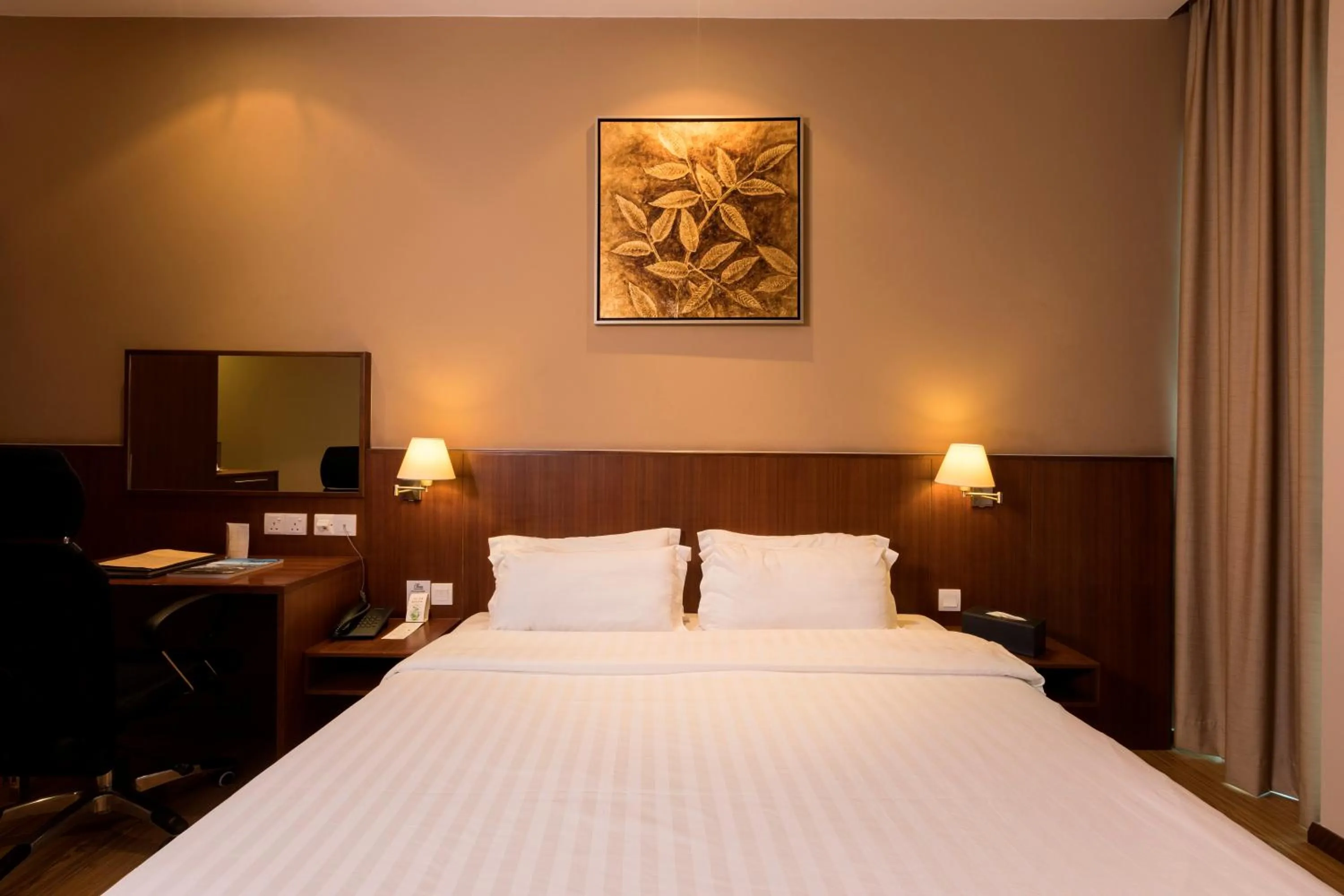 Bedroom, Bed in Swiss Hotel Apartment