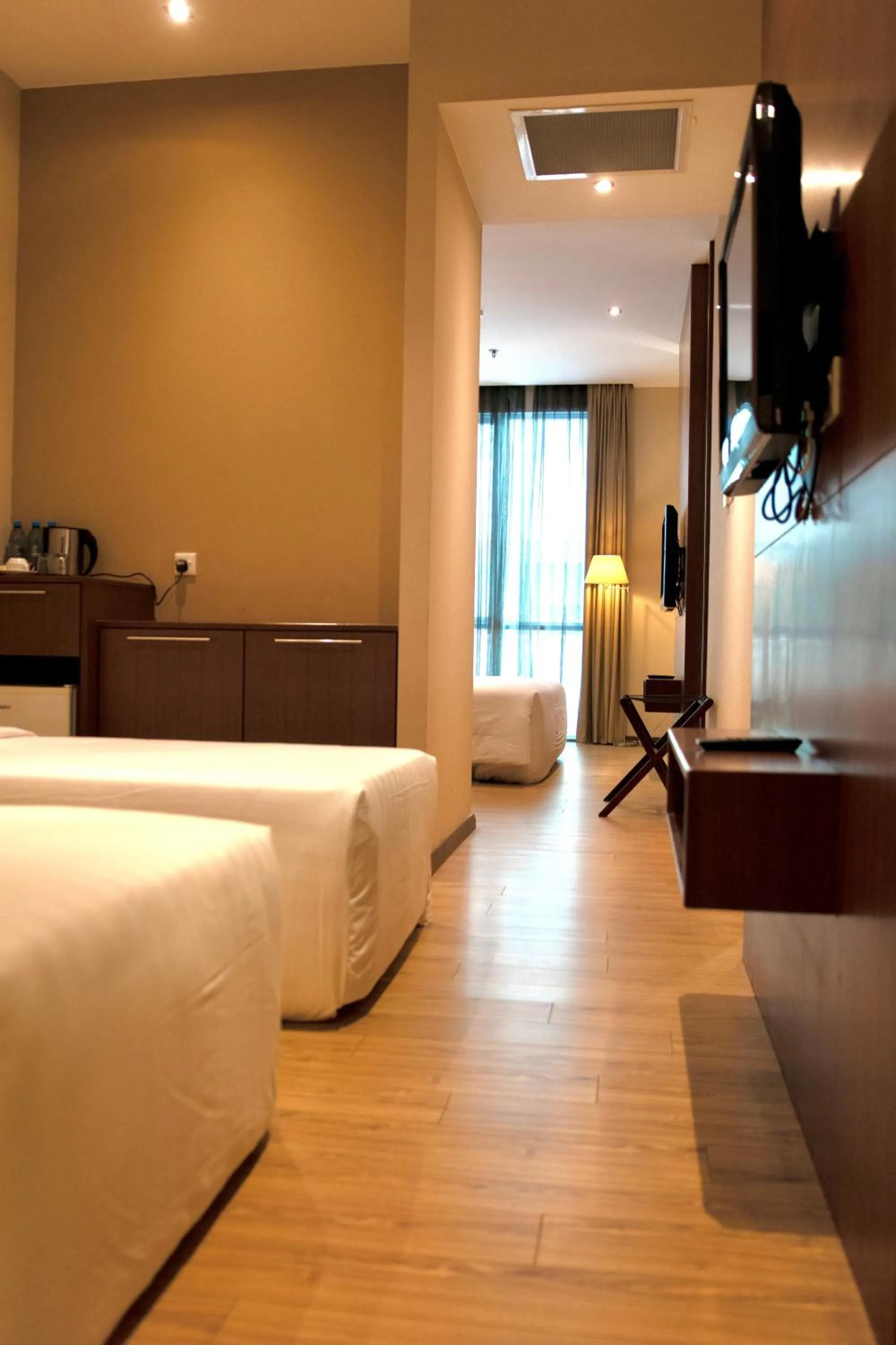 Bedroom, Bed in Swiss Hotel Apartment