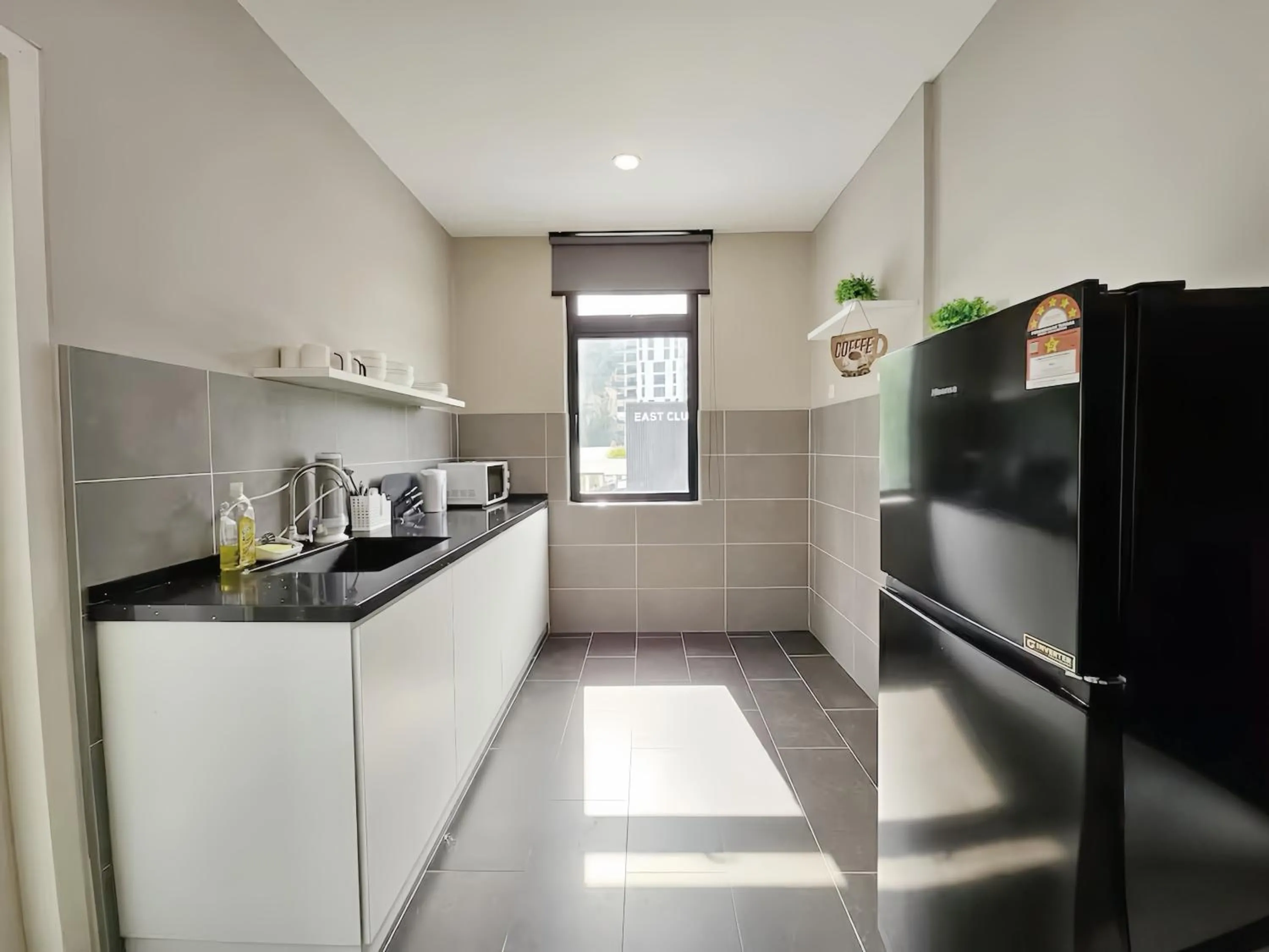 Kitchen or kitchenette in The Cove Hillside Residence Ipoh