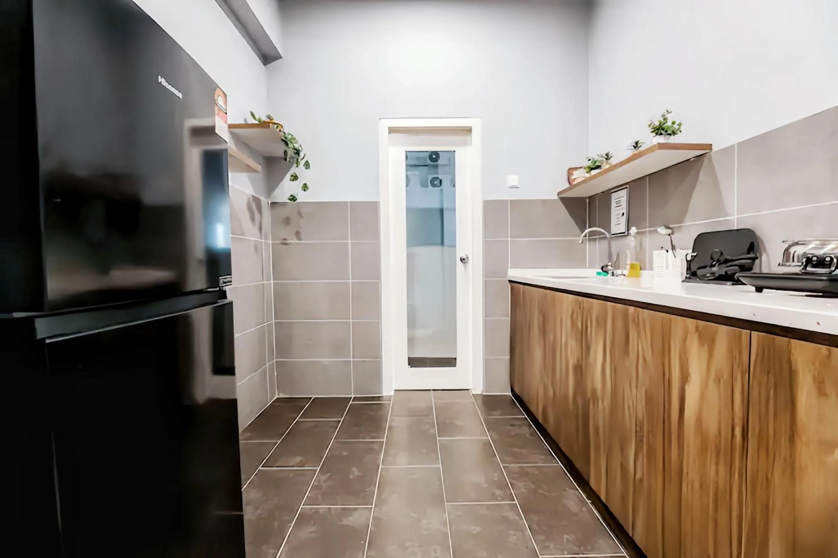 Kitchen or kitchenette in The Cove Hillside Residence Ipoh