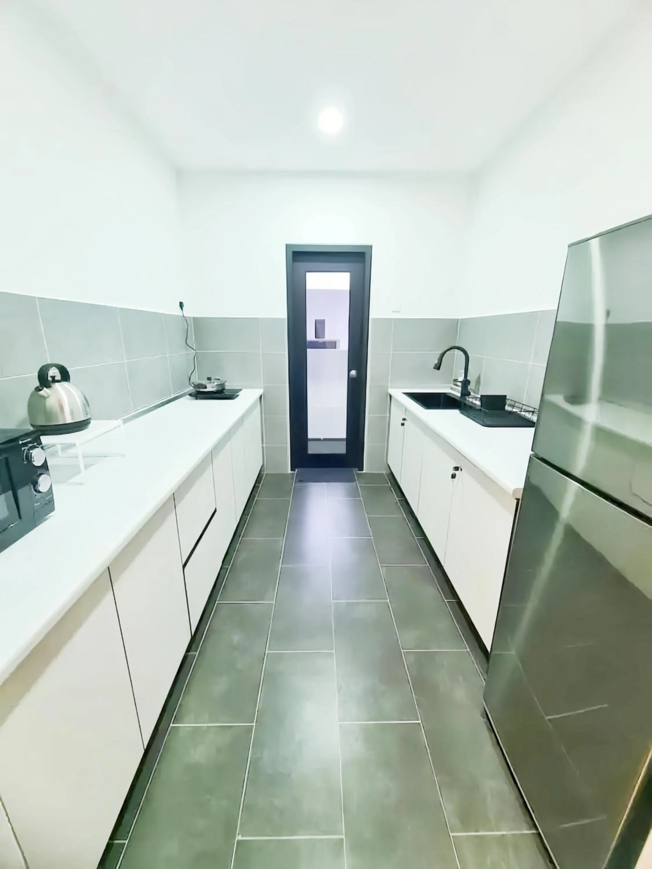 Kitchen or kitchenette in The Cove Hillside Residence Ipoh