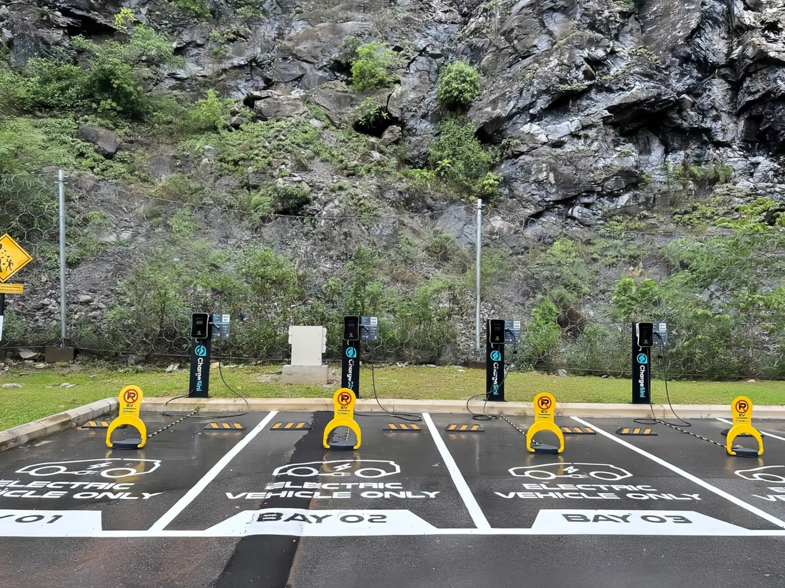 Parking in The Cove Hillside Residence Ipoh