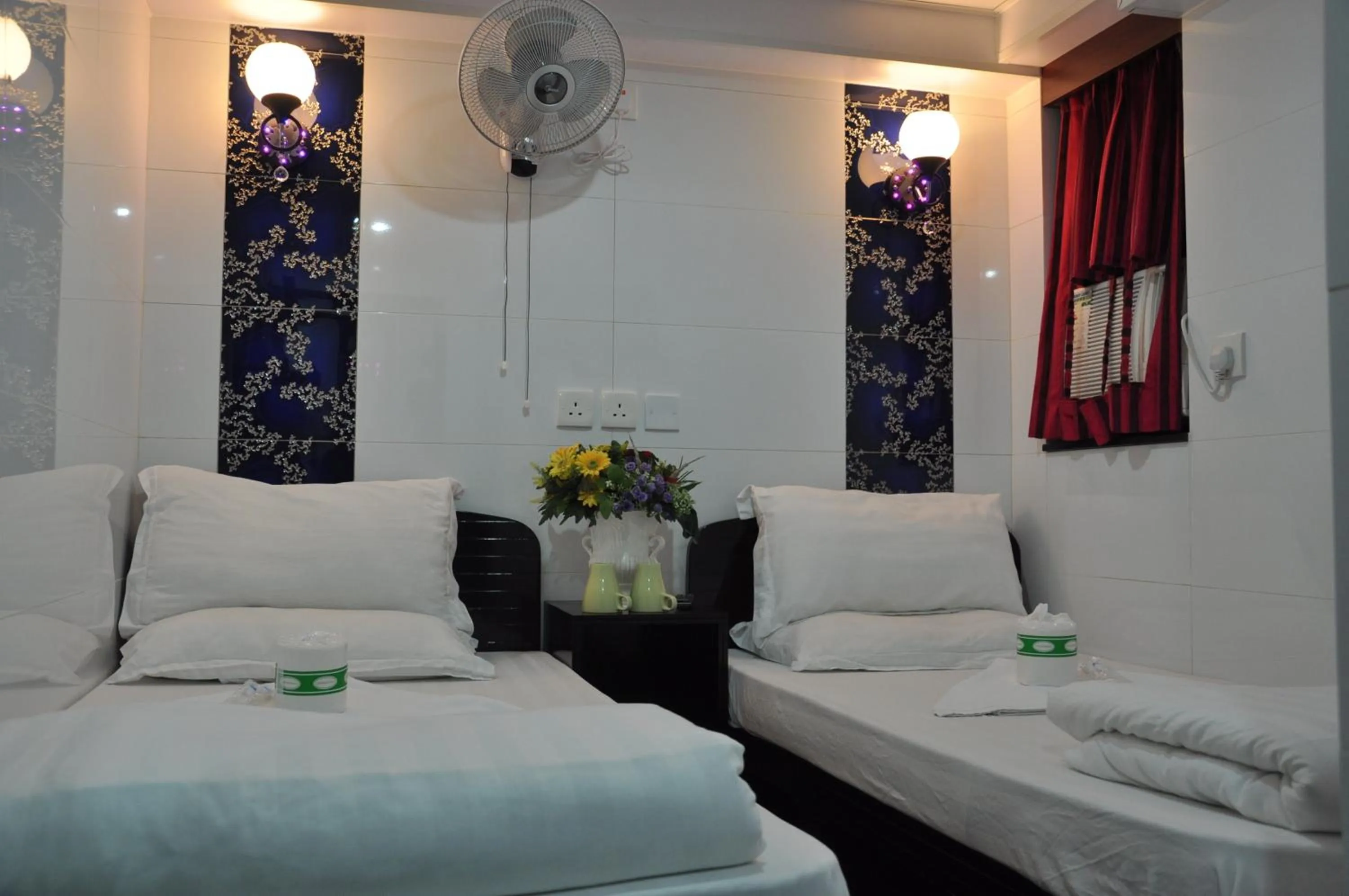 Decorative detail, Bed in New Guangzhou Guest House