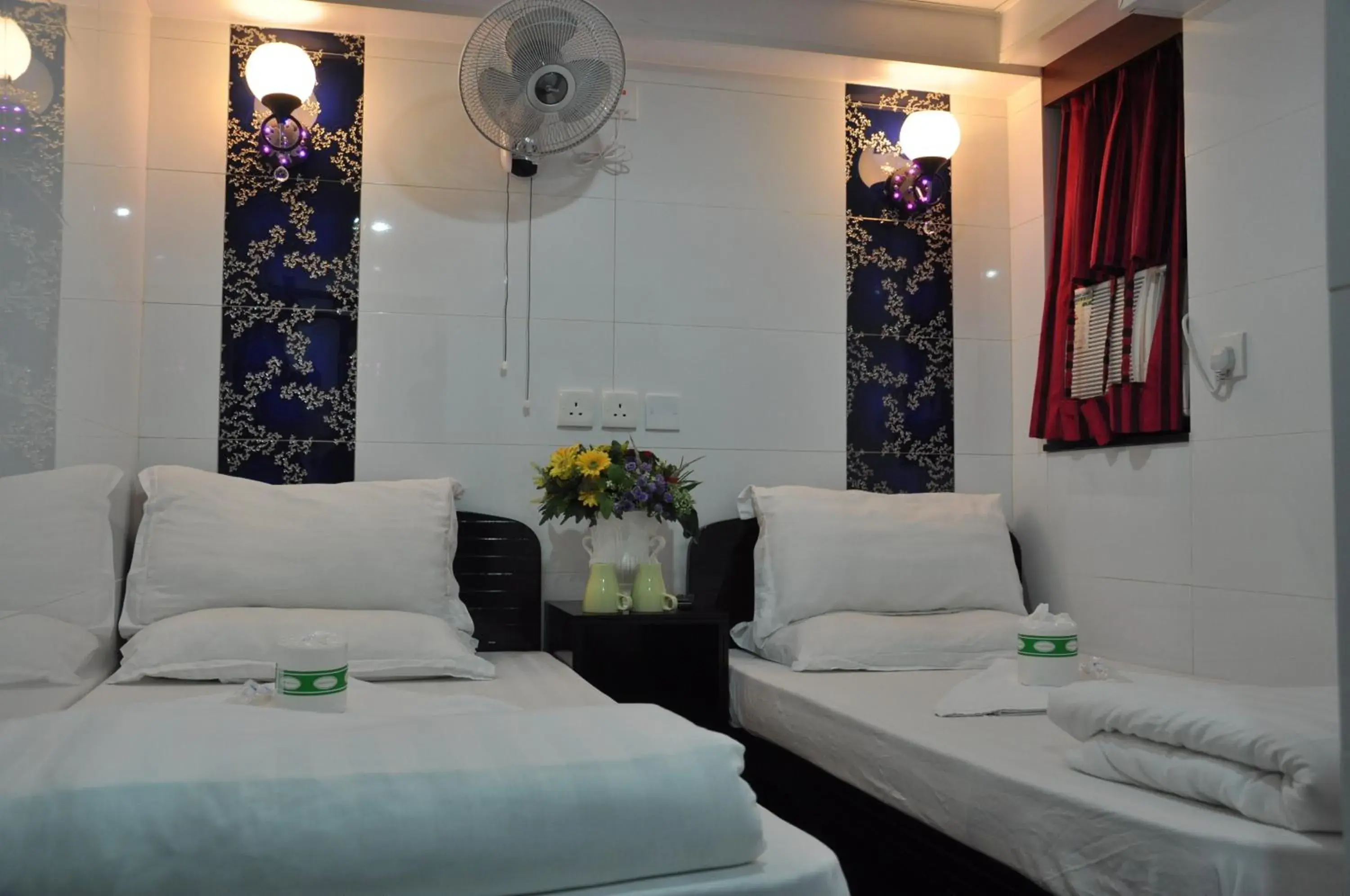 Decorative detail, Bed in New Guangzhou Guest House Decorative detail, Bed in New Guangzhou Guest House