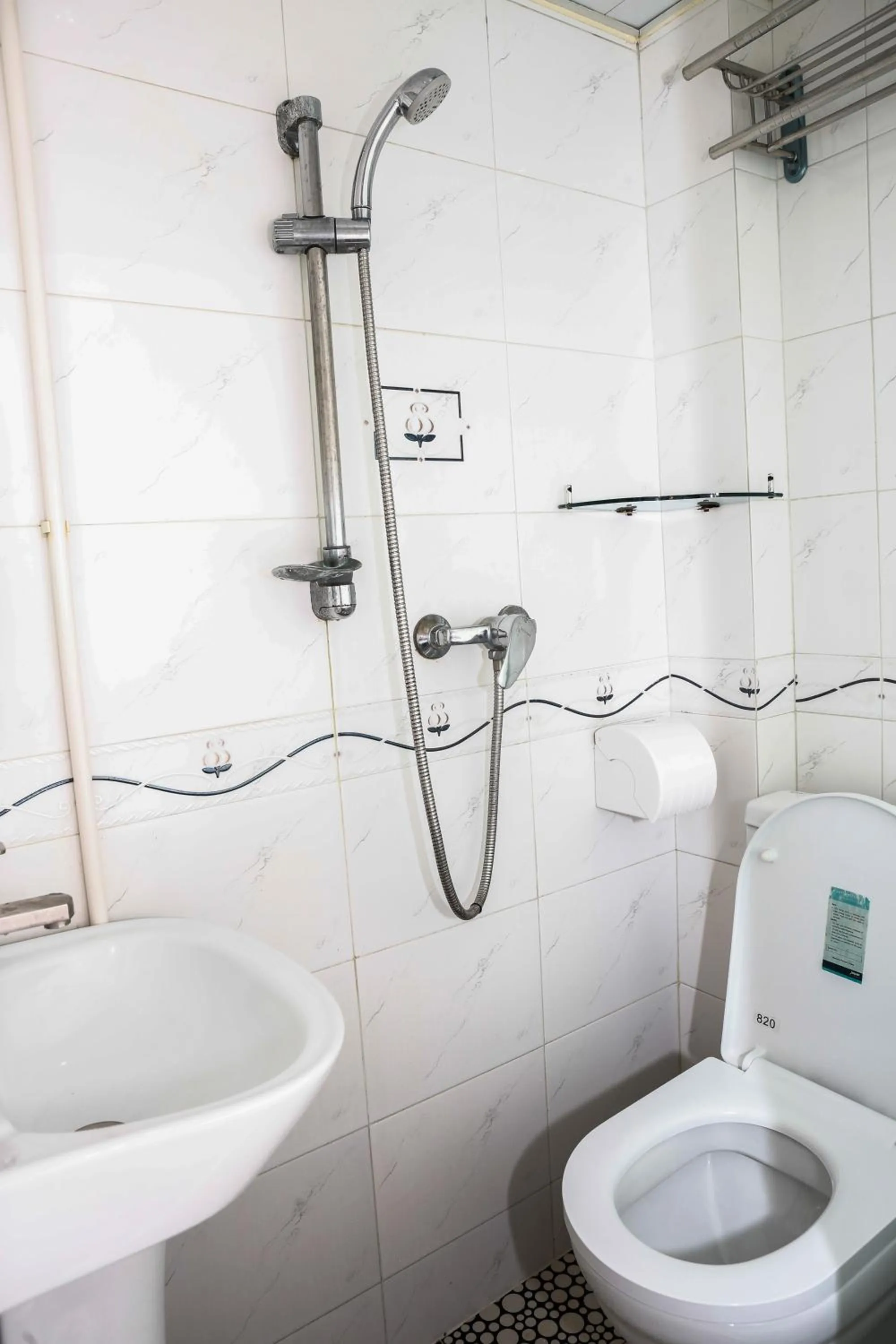 Bathroom in New Guangzhou Guest House