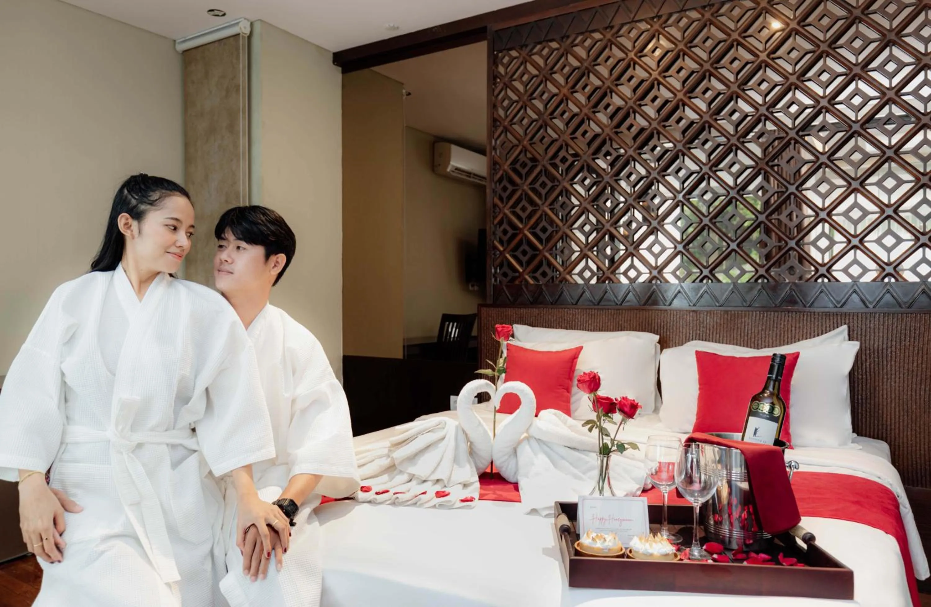 People in The Sterling Villas