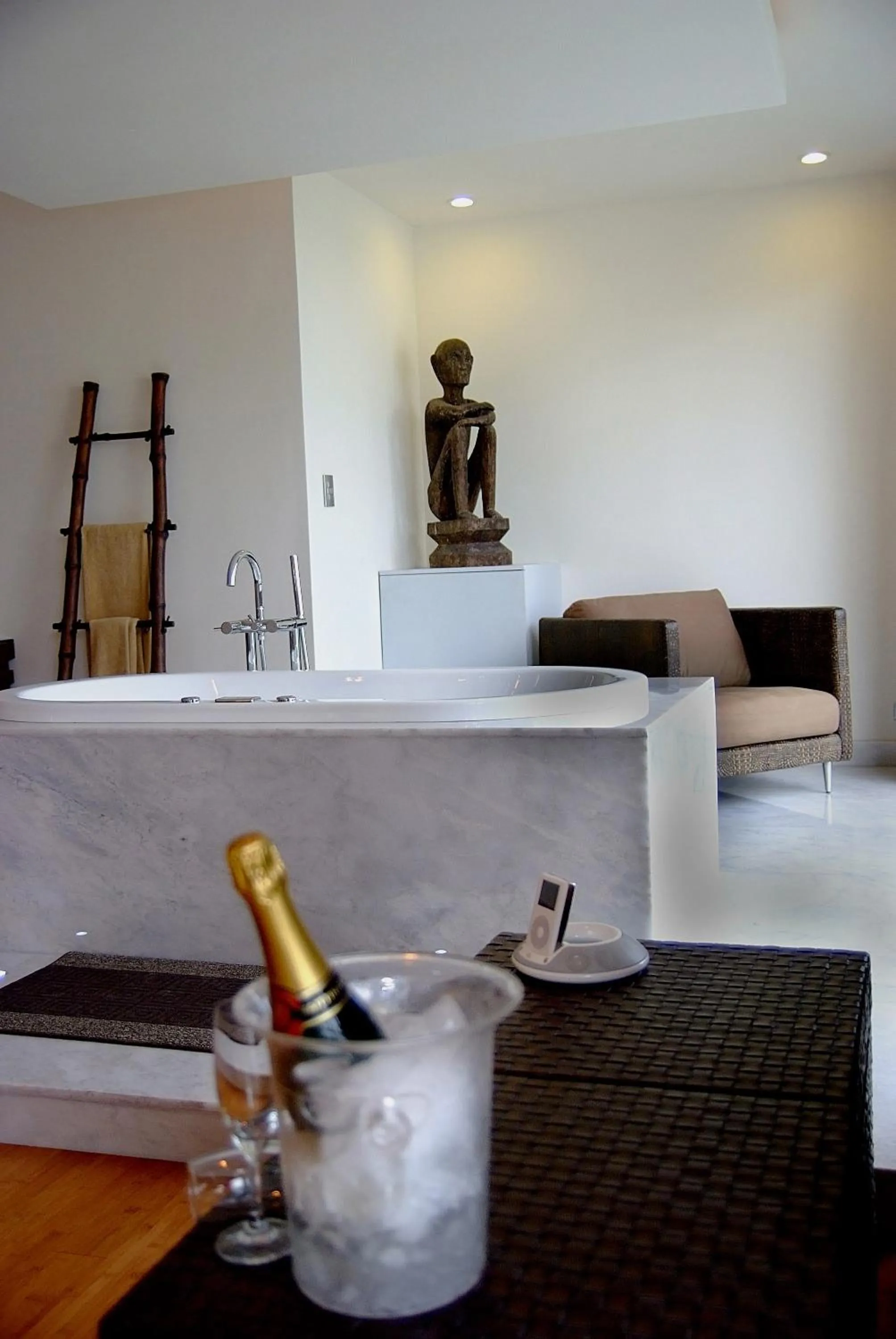 Hot Tub in Boracay Beach Houses