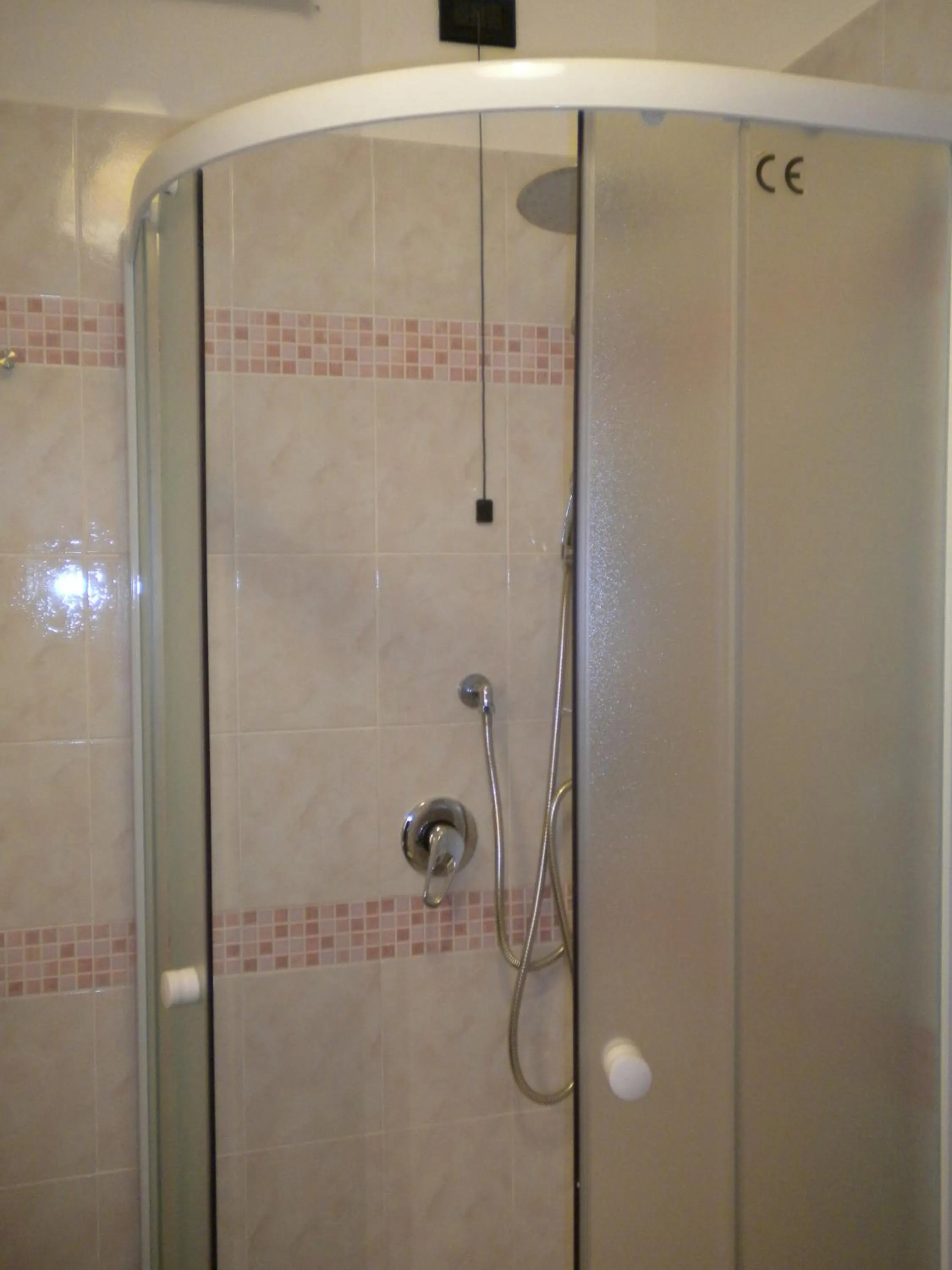 Shower in Top Suit Uno - Guest house