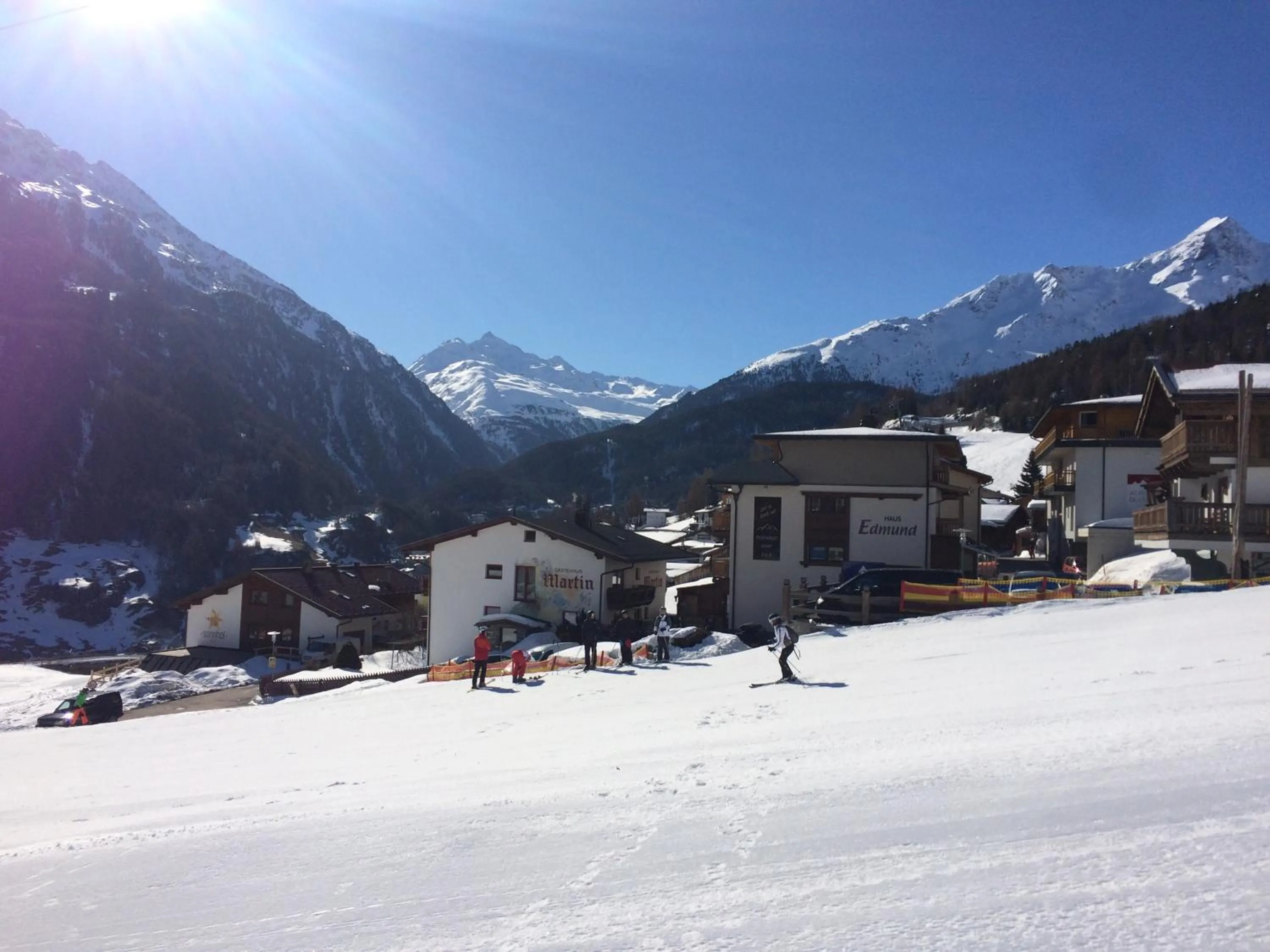 Skiing in Alpendiamond Ski in & Bike Out apartments Top 200, 400 & penthouse 600