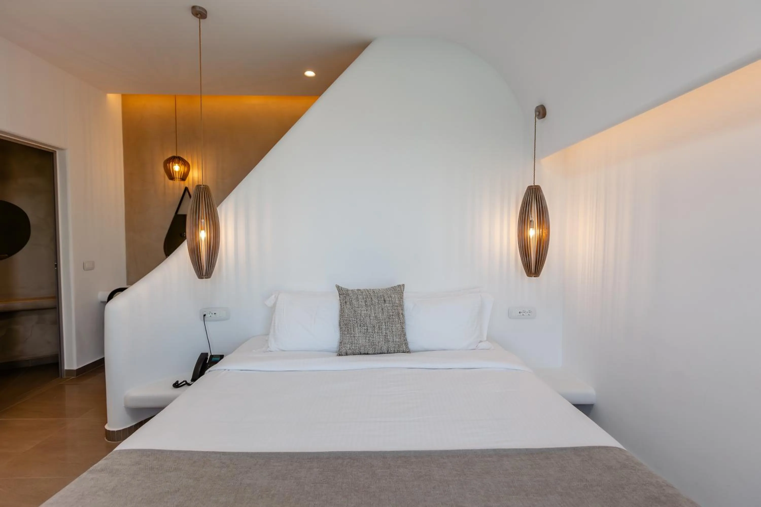 Bed in Secret Path Luxury Villas