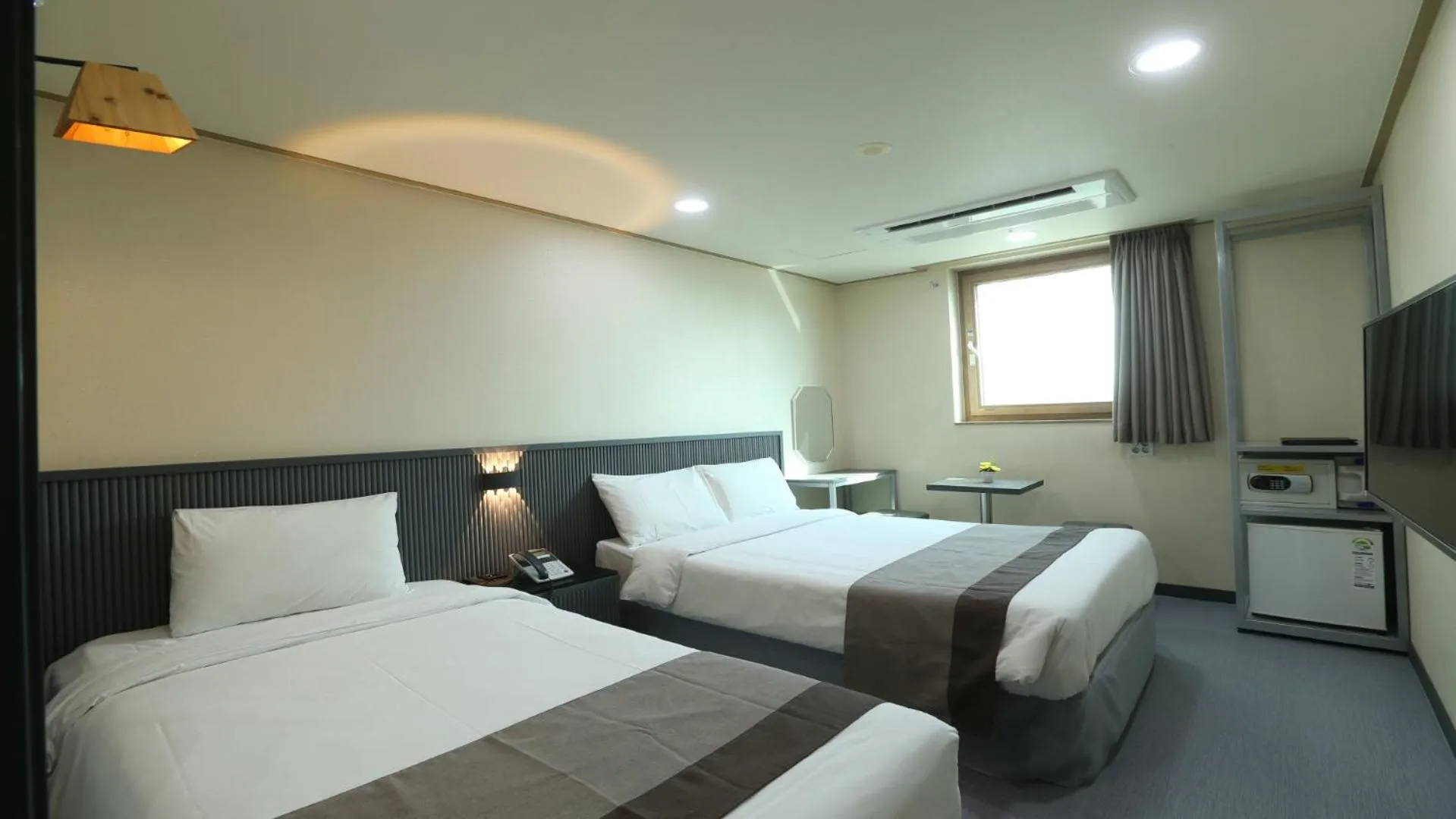 Bed in Golden City Hotel Dongdaemun