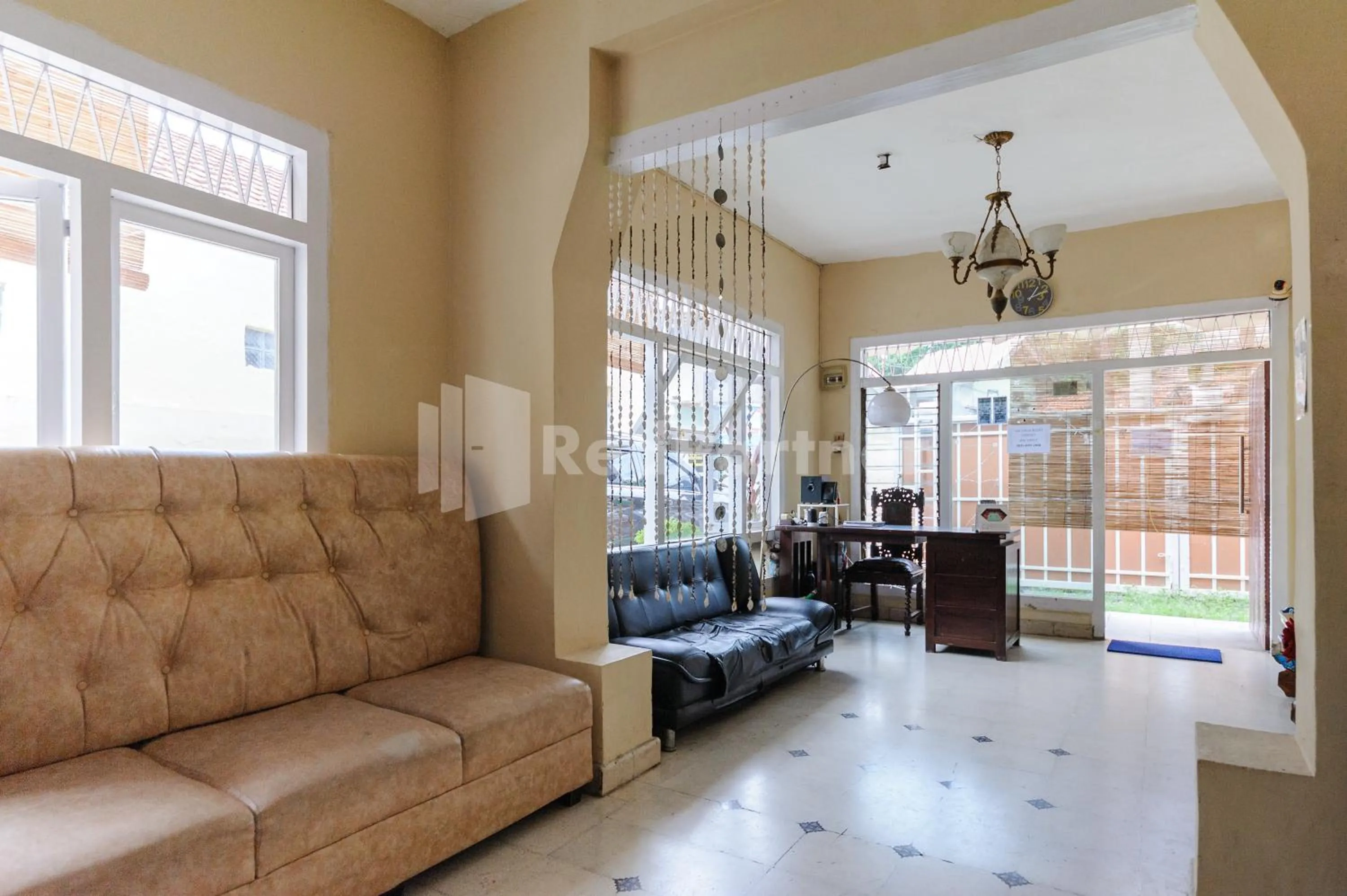 Lobby or reception in Arwana Inn Lampung Mitra RedDoorz