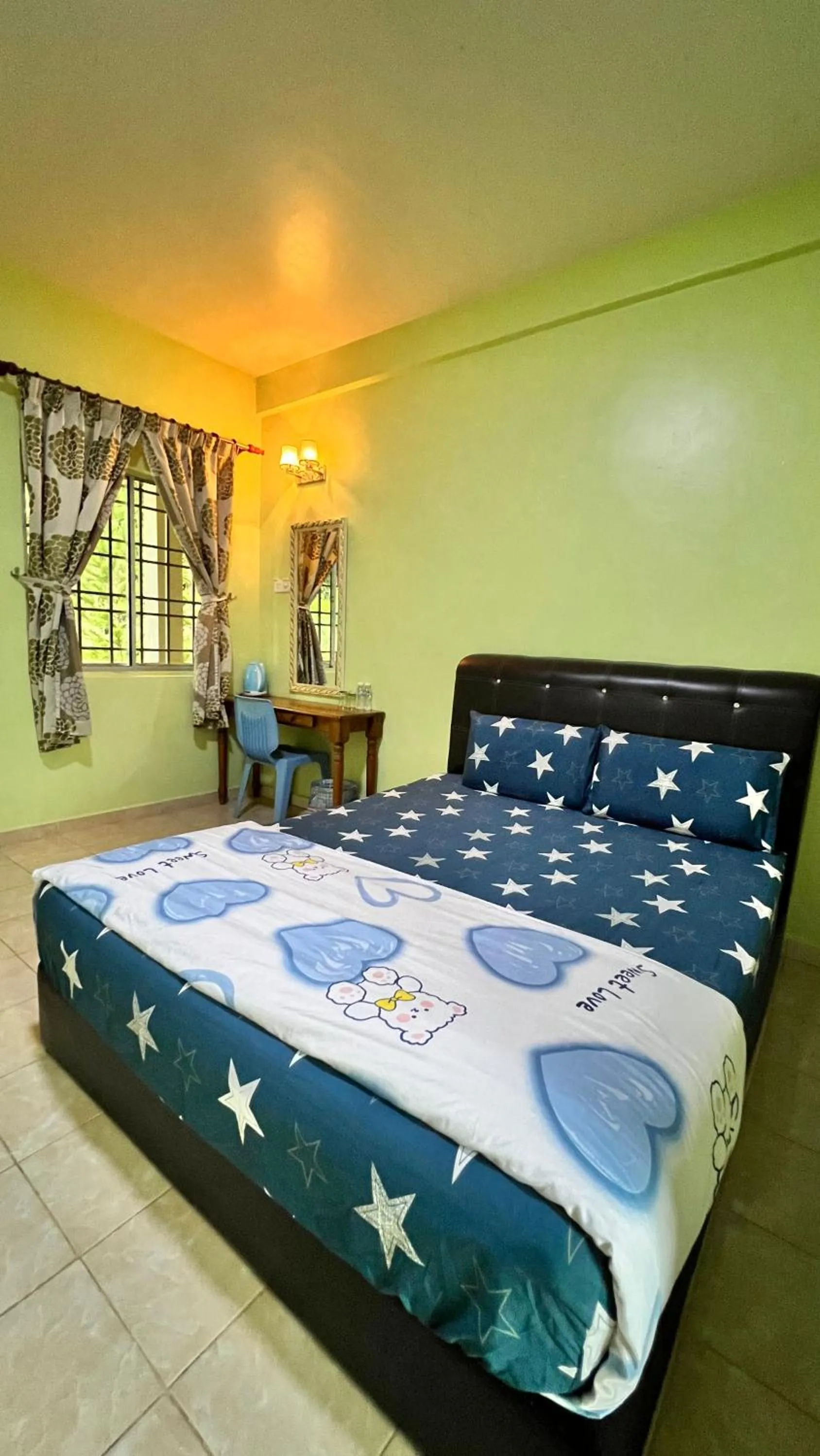 Bed in Country house Pulai Holiday Village