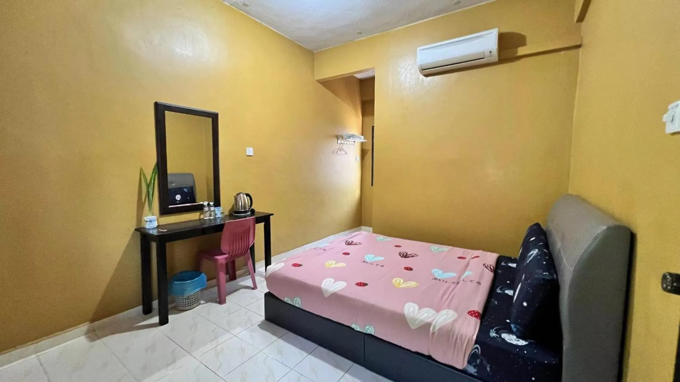 Bed in Country house Pulai Holiday Village