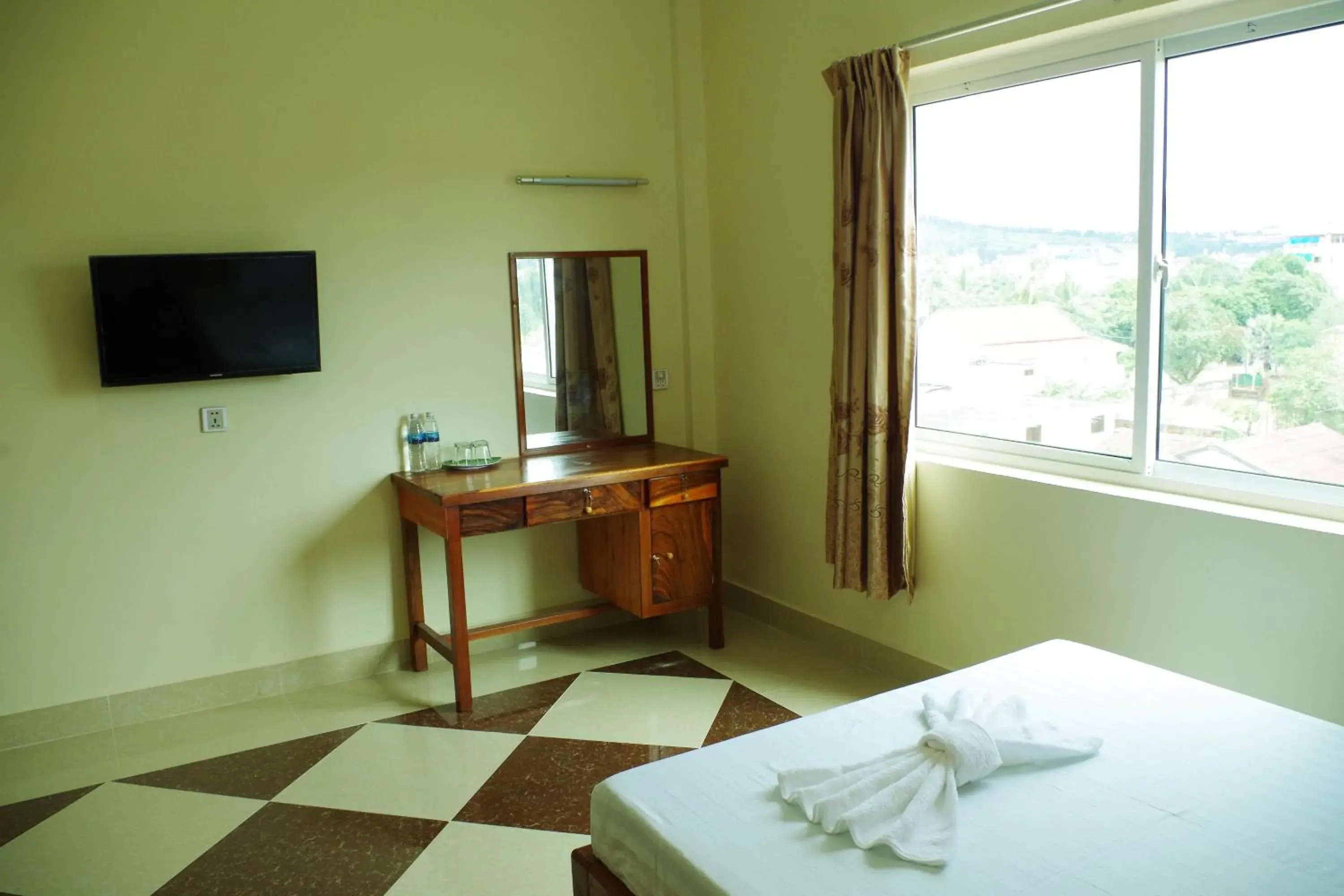 Bedroom, Bed in Golden Star Inn Bedroom, Bed in Golden Star Inn