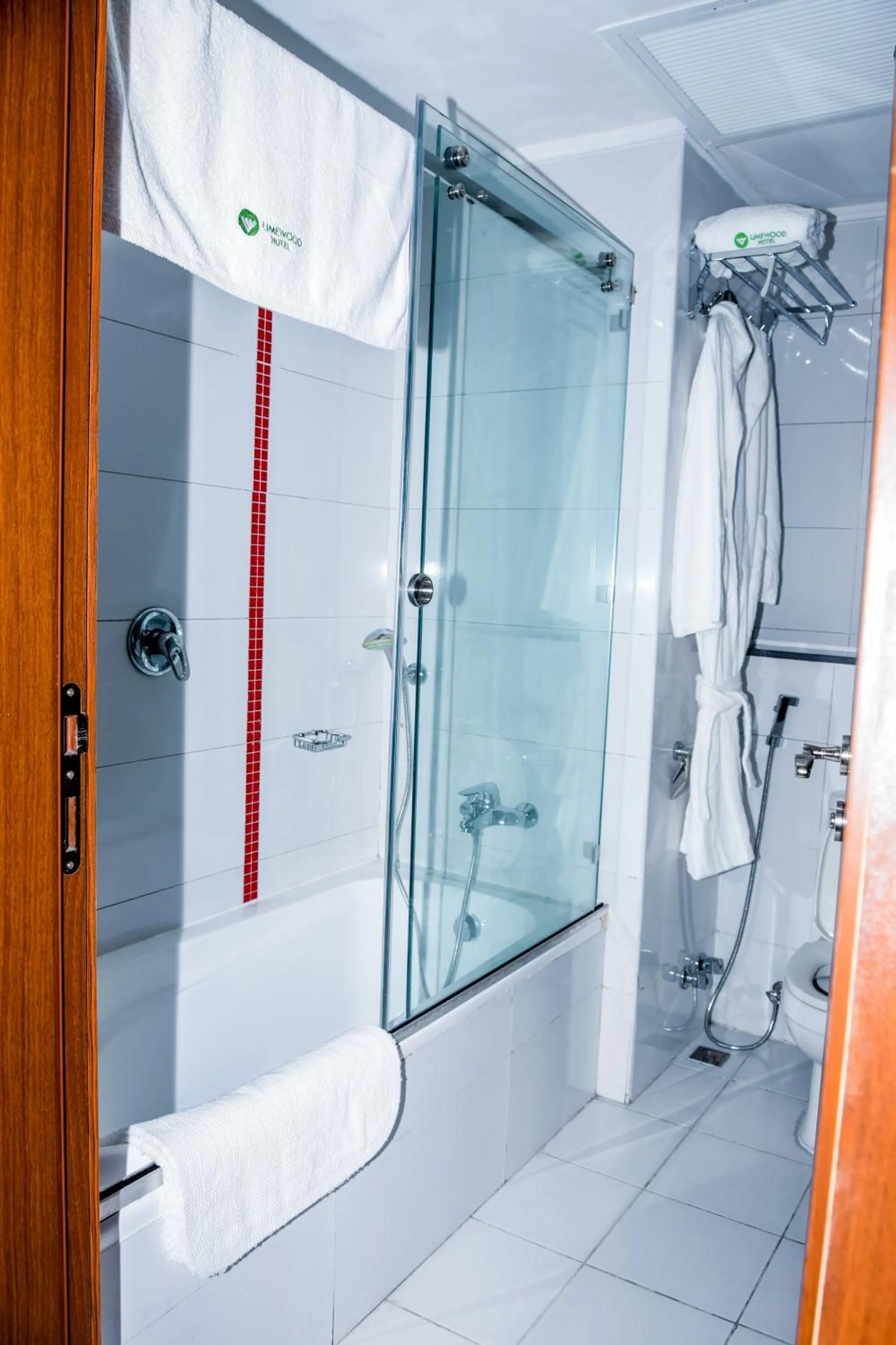Bathroom in LIMEWOOD HOTEL