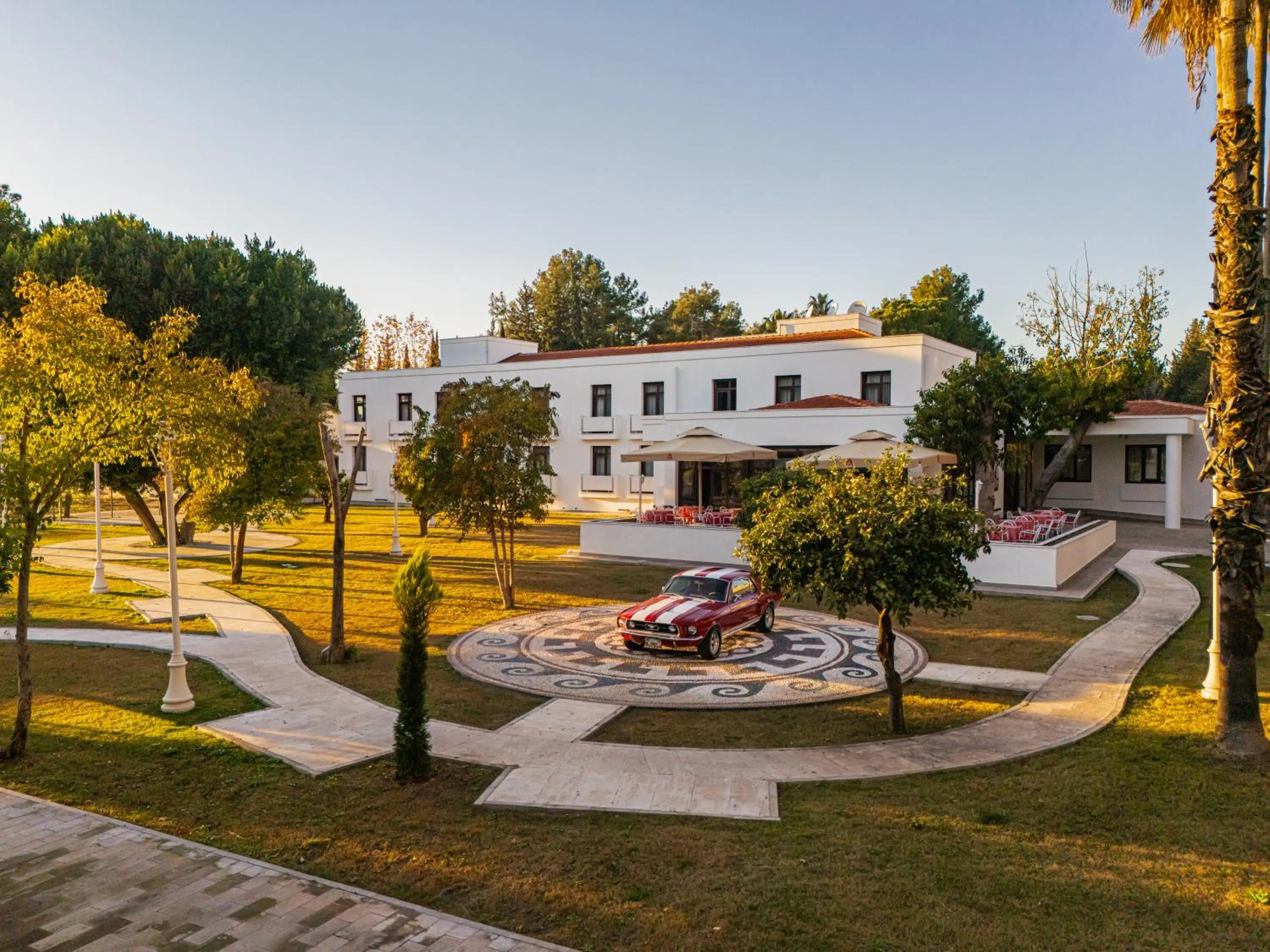 Property building in 74 Otel