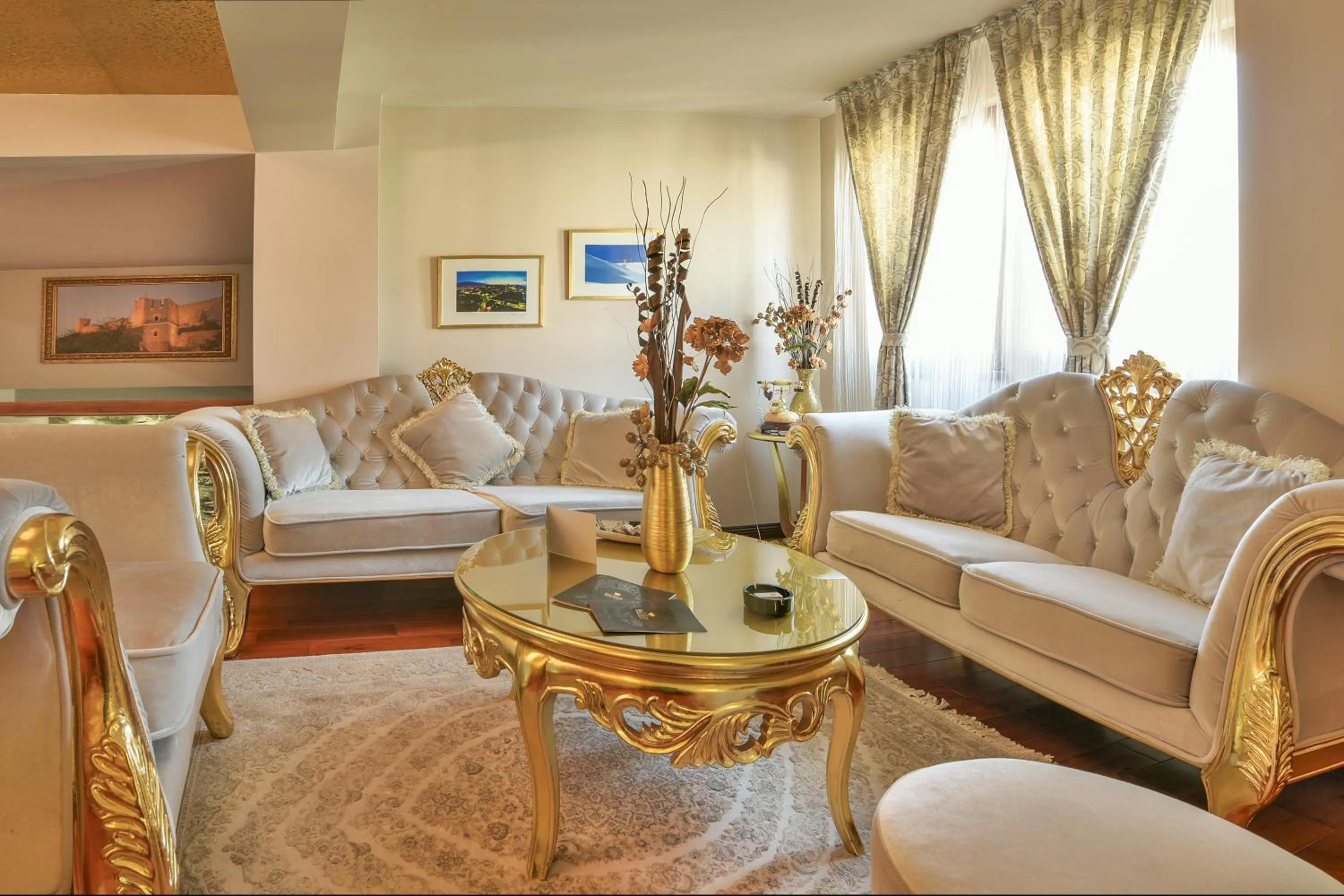 Seating area in Bushi Resort & SPA