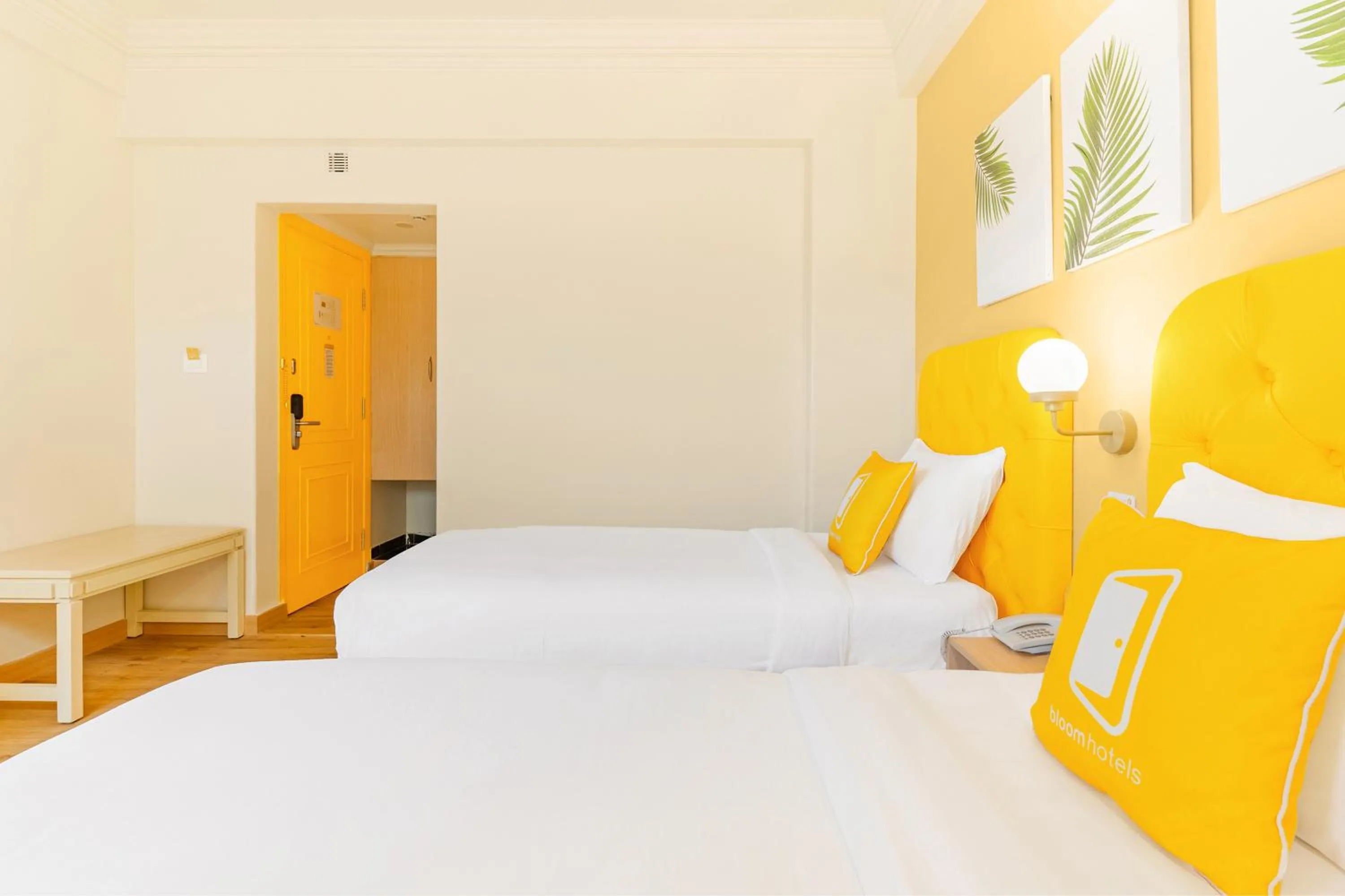 Bedroom, Bed in Bloom Hotel - CR Park