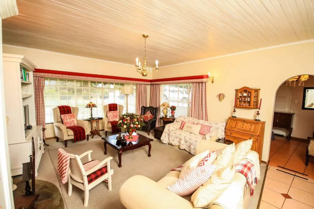 Communal lounge/ TV room, Seating Area in Aberdeen House