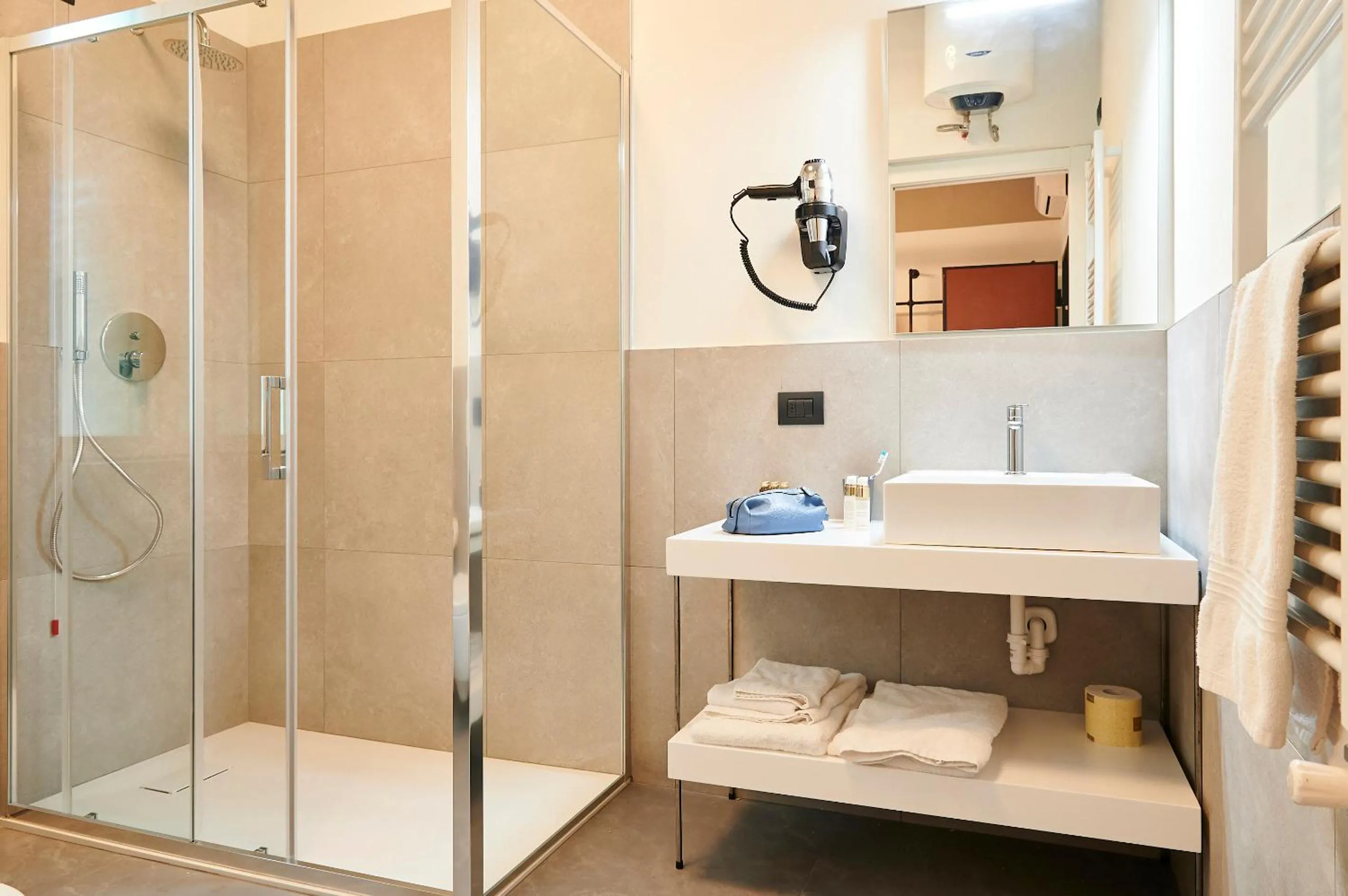 Bathroom in VEGA RIBBON