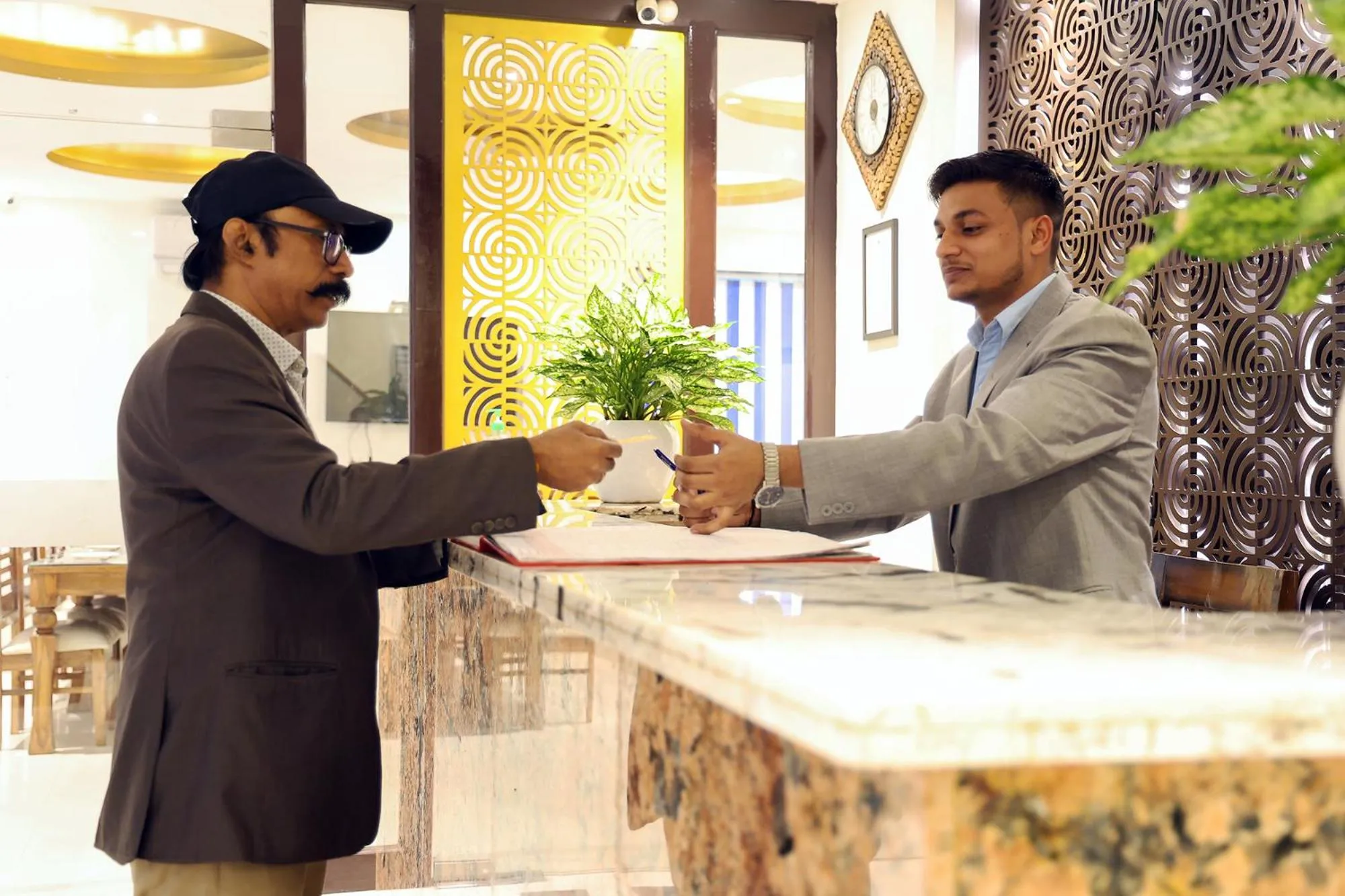 Staff in Denver Paragon Suites Delhi Airport