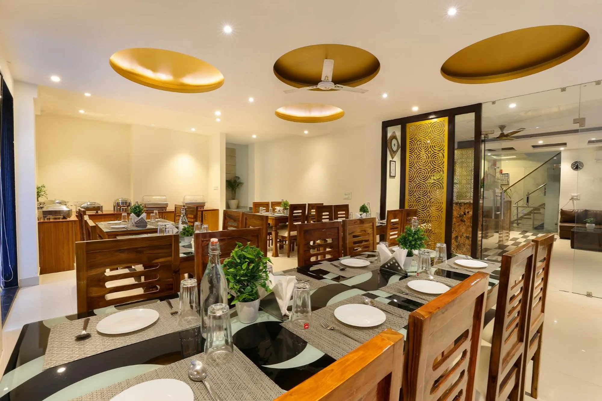 Denver Paragon Suites Delhi Airport