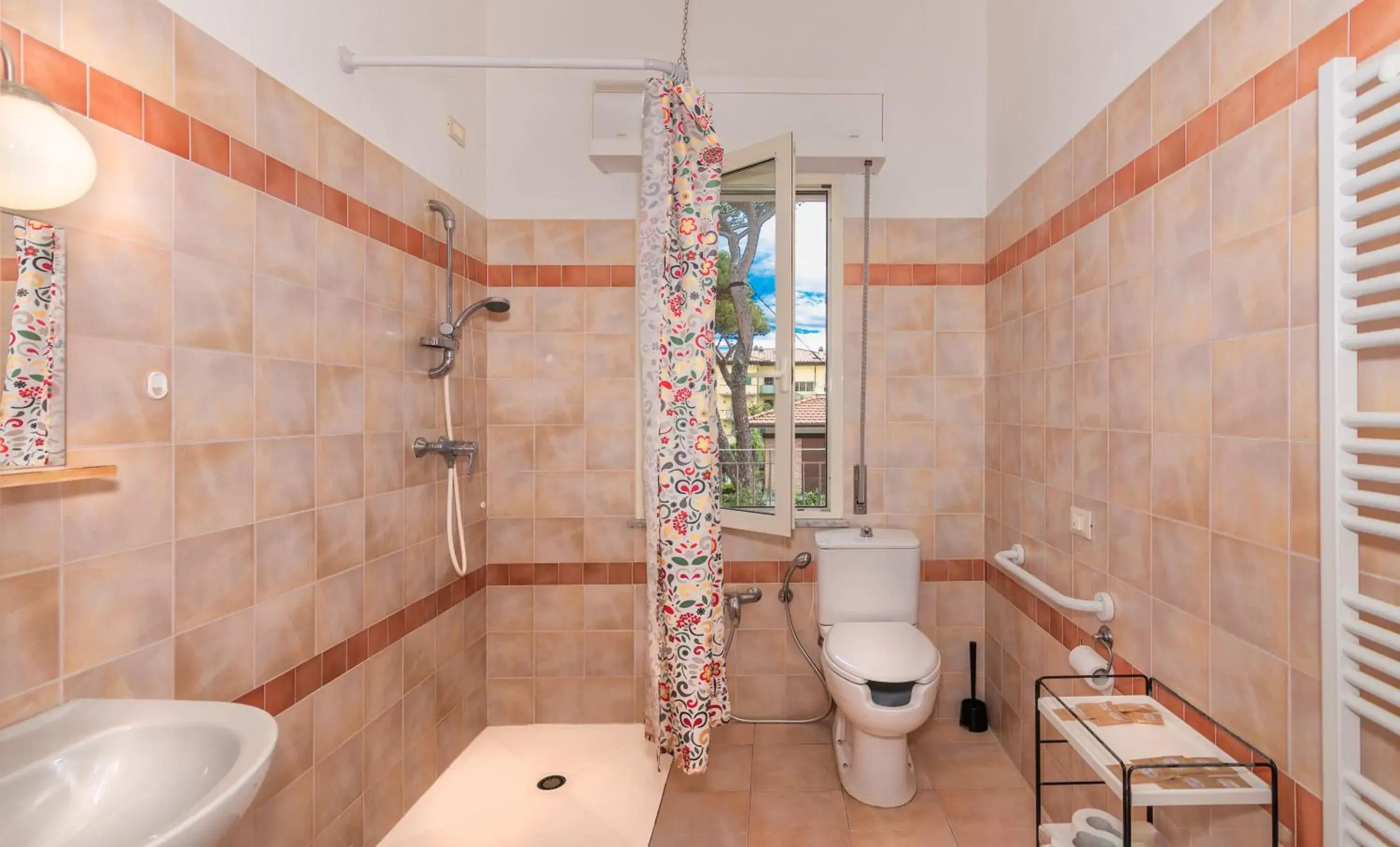 Apartment - Disability Access in Residence Happy Apartment - Disability Access in Residence Happy