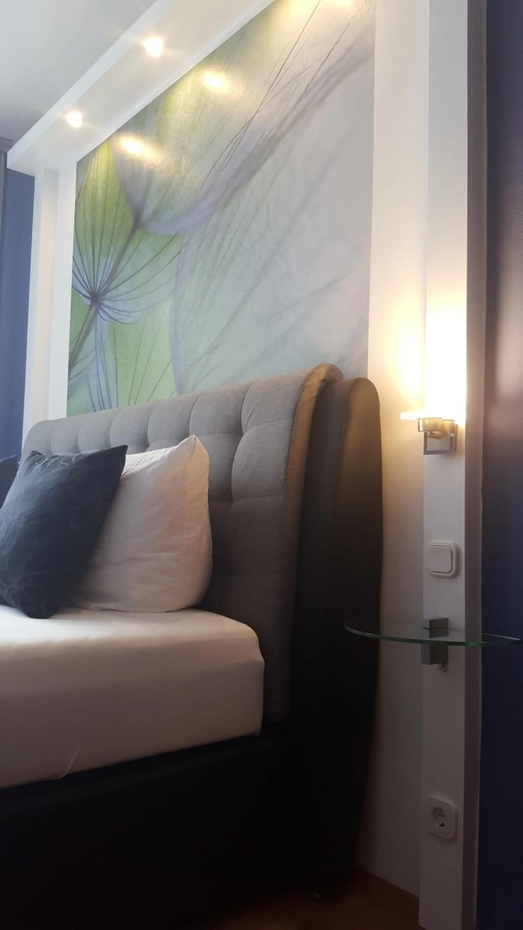 Property building, Bed in Hotel Werratal