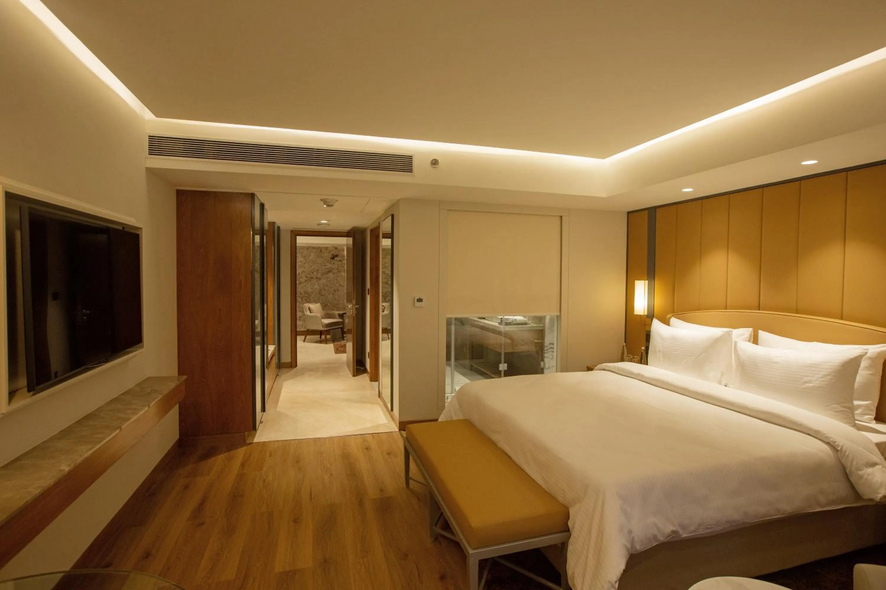 Bed in ARISTA BY AMBITION