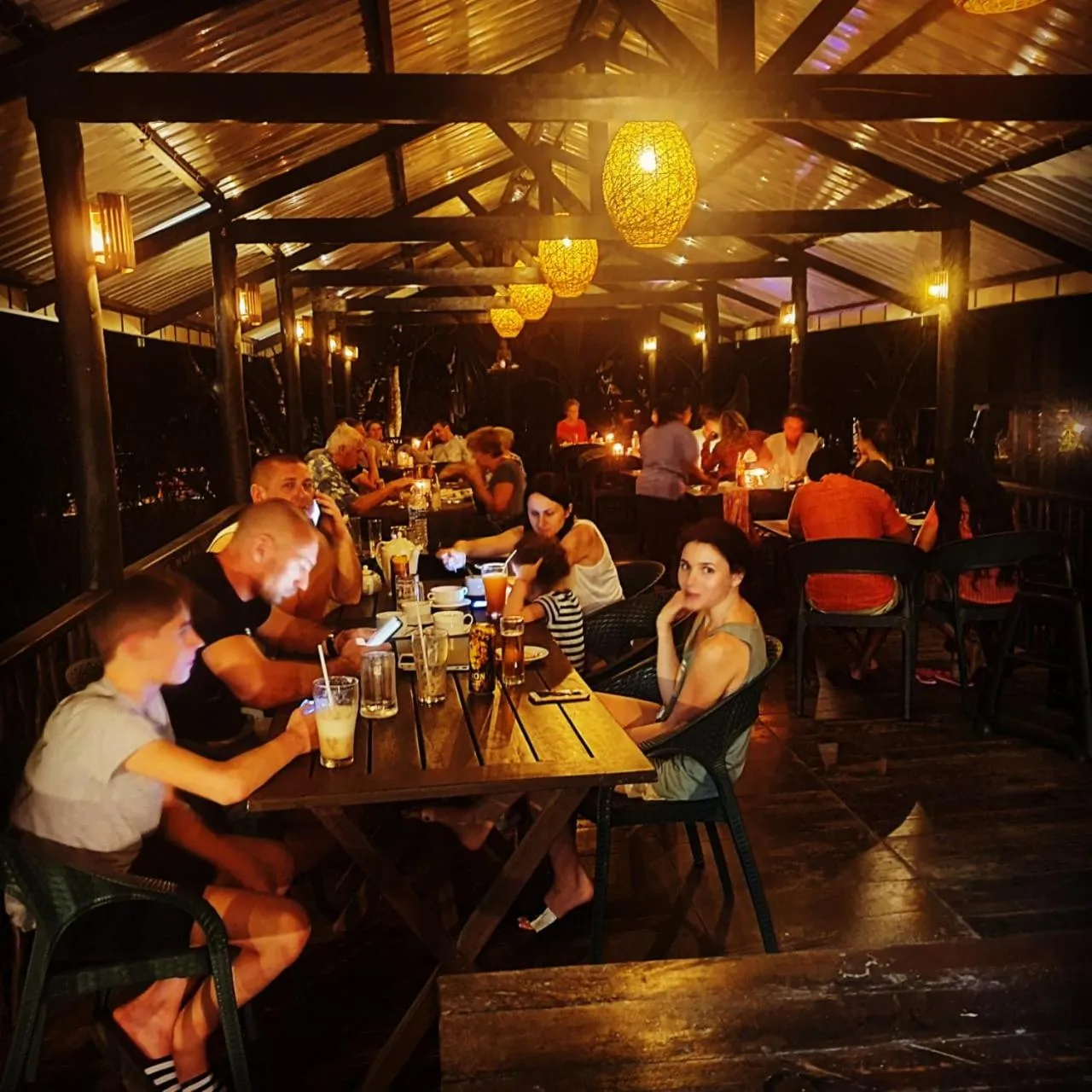 Restaurant/places to eat in Sinharaja Forest Edge