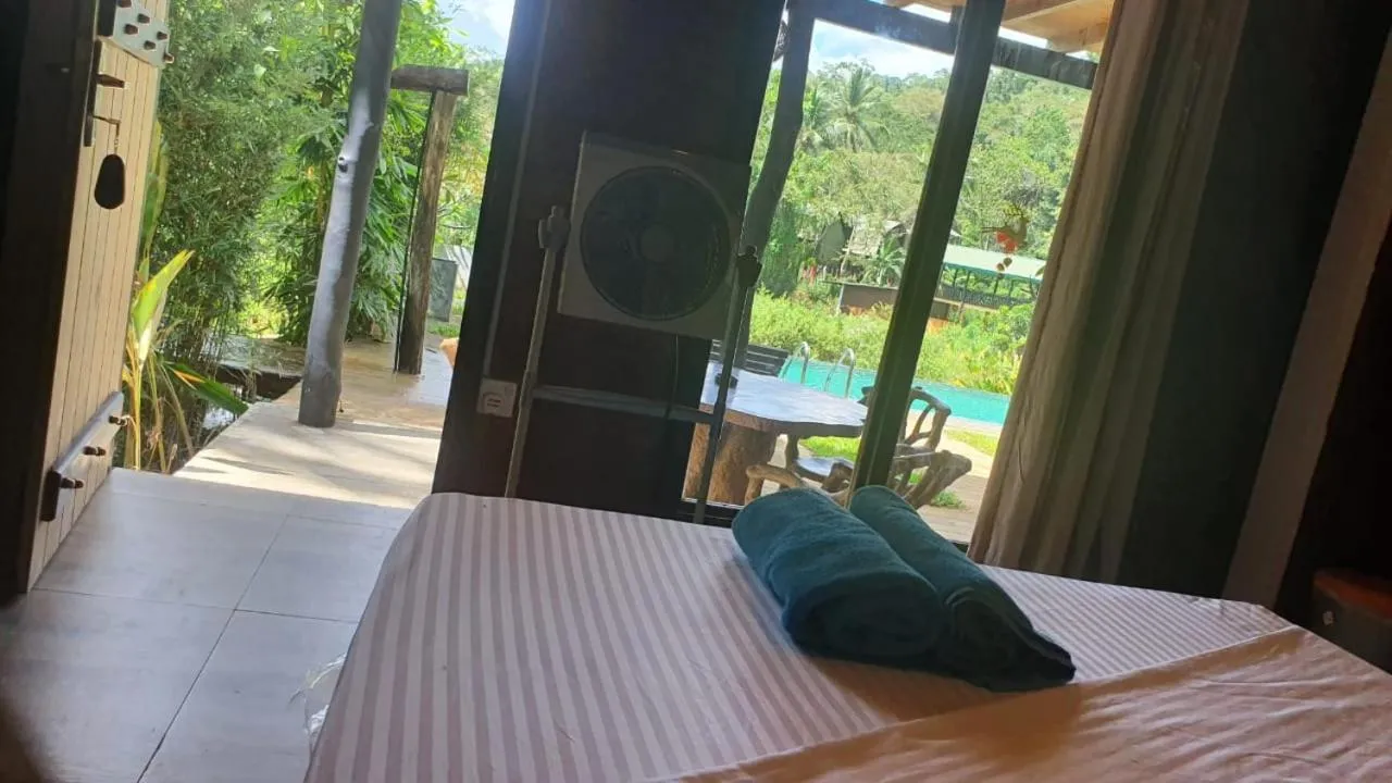 Bed in Sinharaja Forest Edge