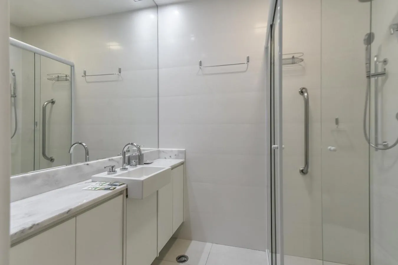 Bathroom in 360 Athos Paraiso