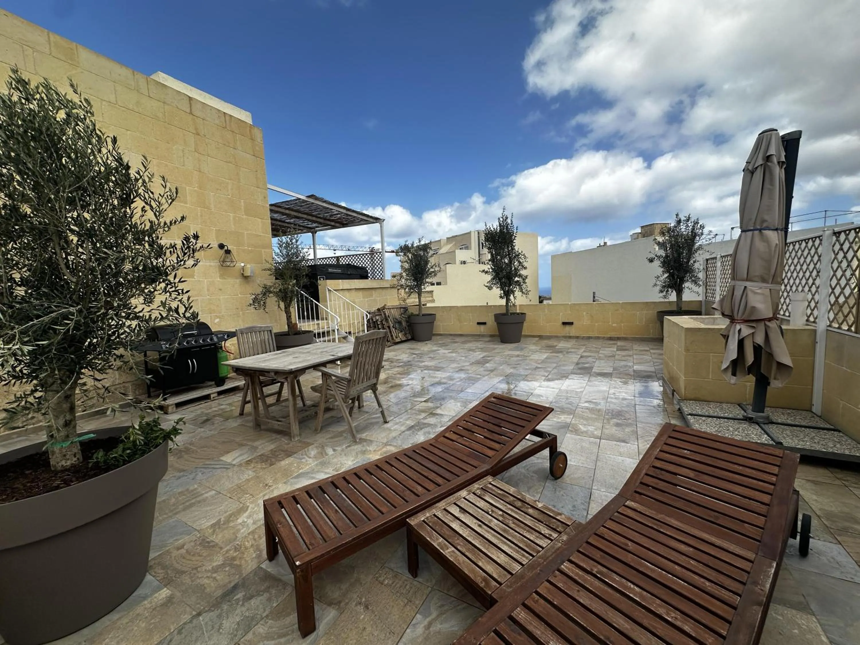 Ta' Pinu Spa Suite - Luxury Heritage Living
