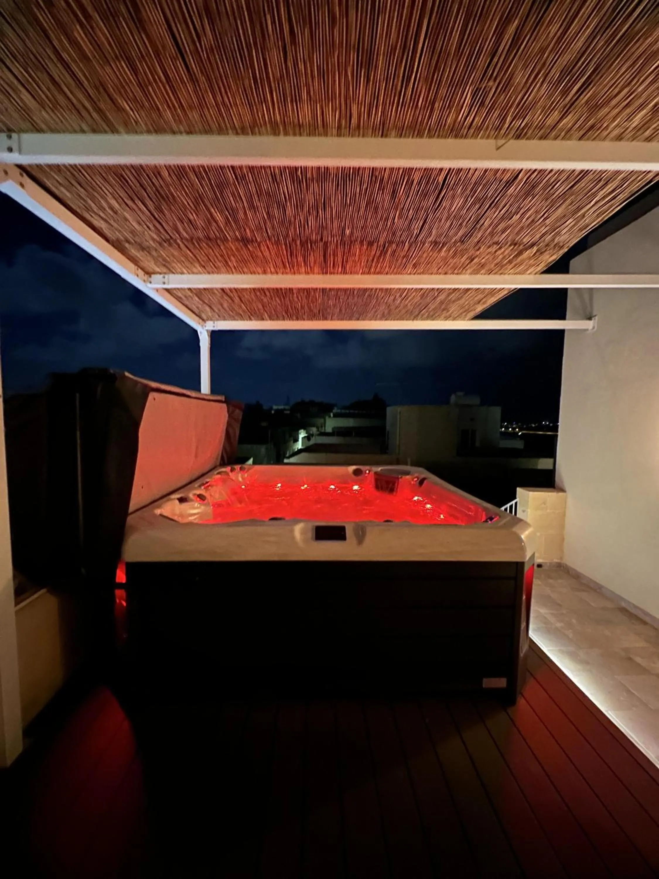 Hot Tub in Ta' Pinu Spa Suite - Luxury Heritage Living
