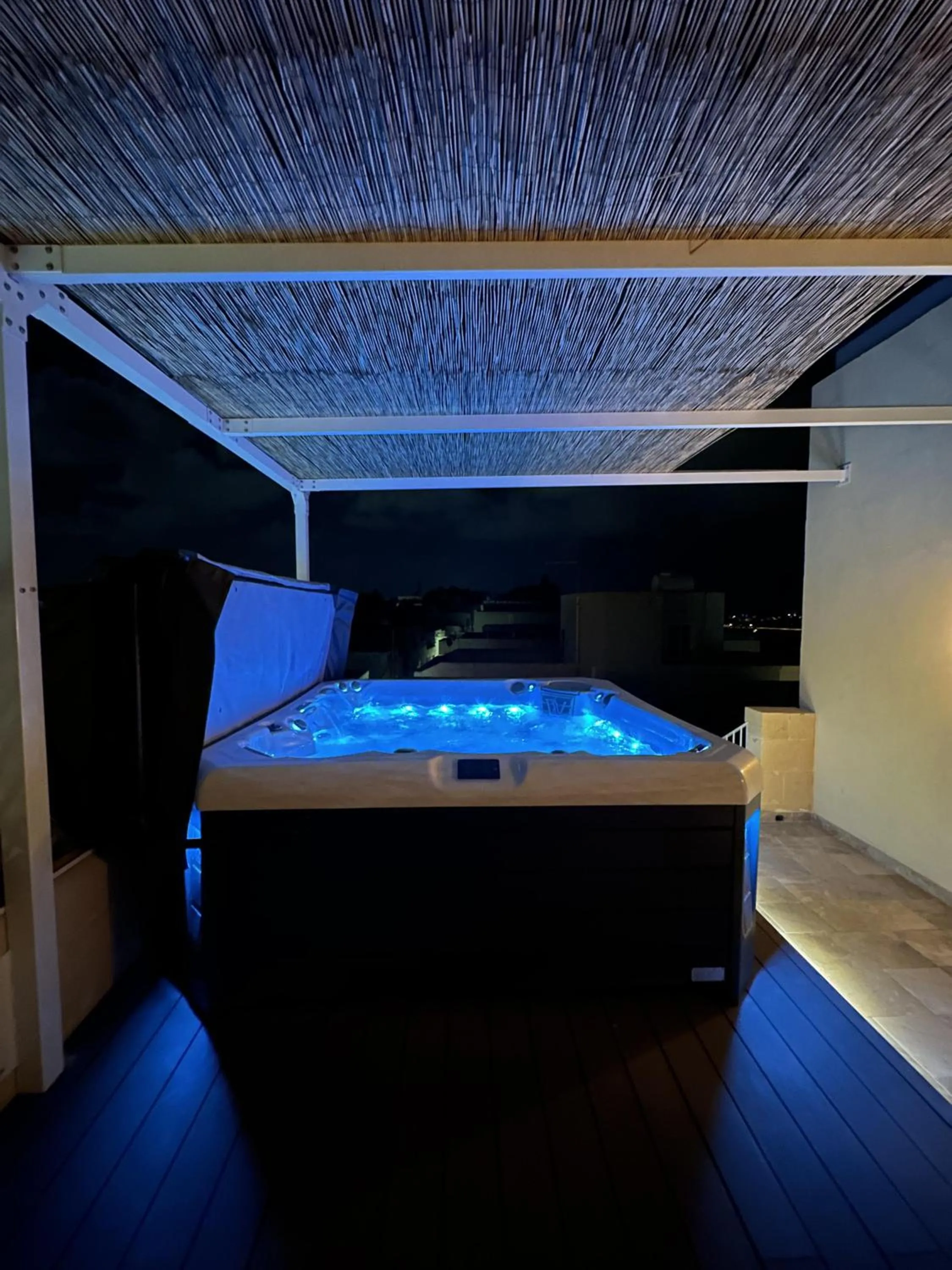Hot Tub in Ta' Pinu Spa Suite - Luxury Heritage Living